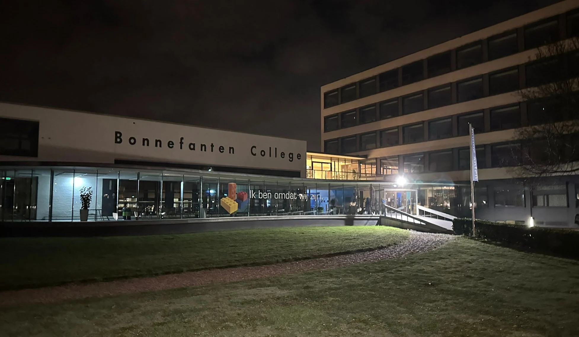 School Maastricht voorkomt erger bij gevaarlijk stikspel, leerling valt flauw