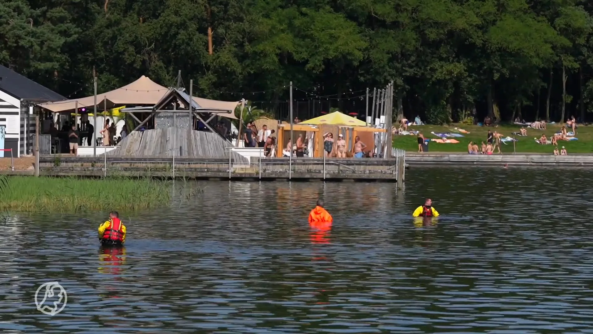 Massale zoekactie naar vermiste zwemmer in Eindhoven