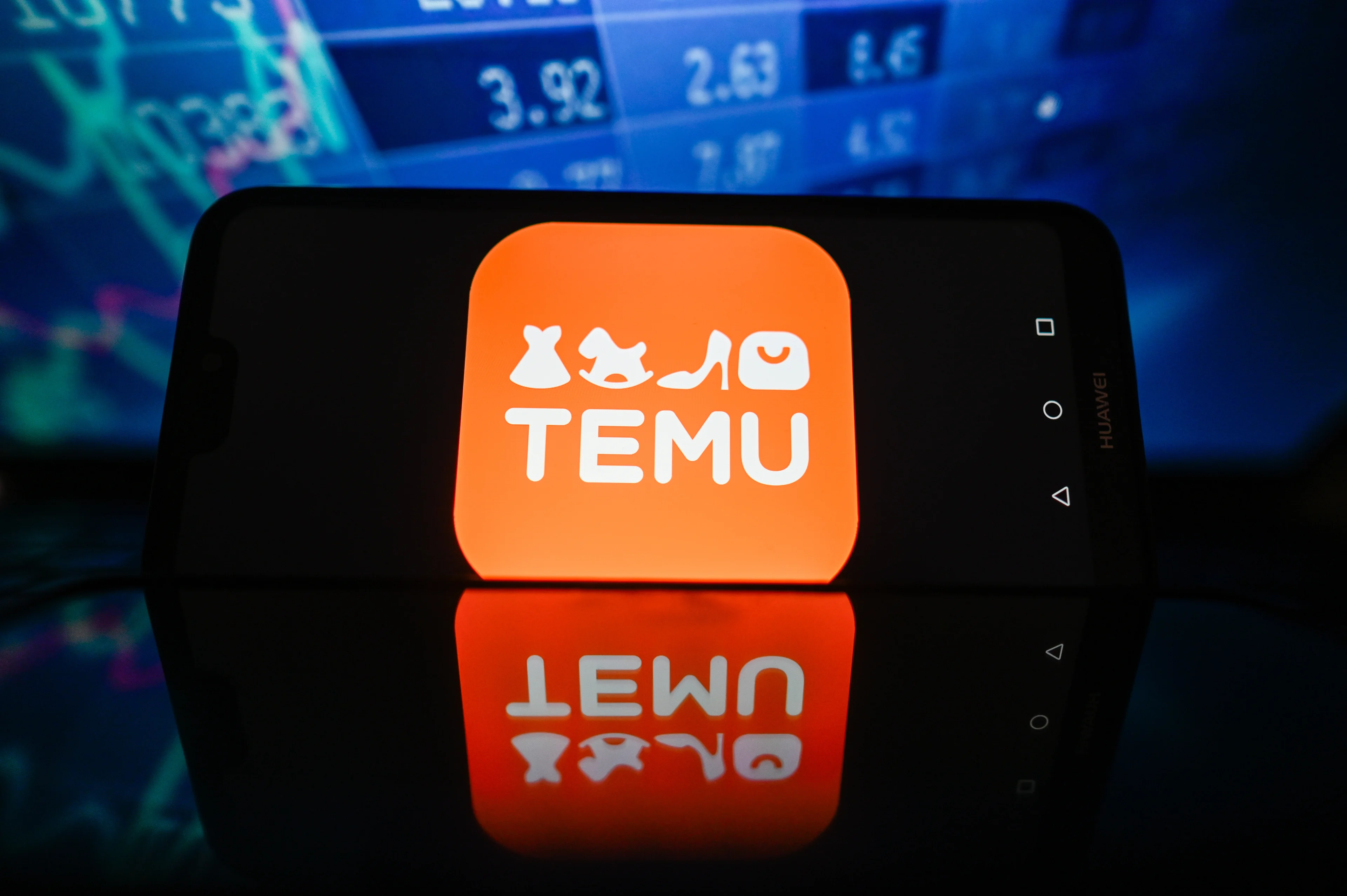 Brutaal: Temu gebruikt zonder toestemming afbeeldingen van Jip en Janneke en Dikkie Dik