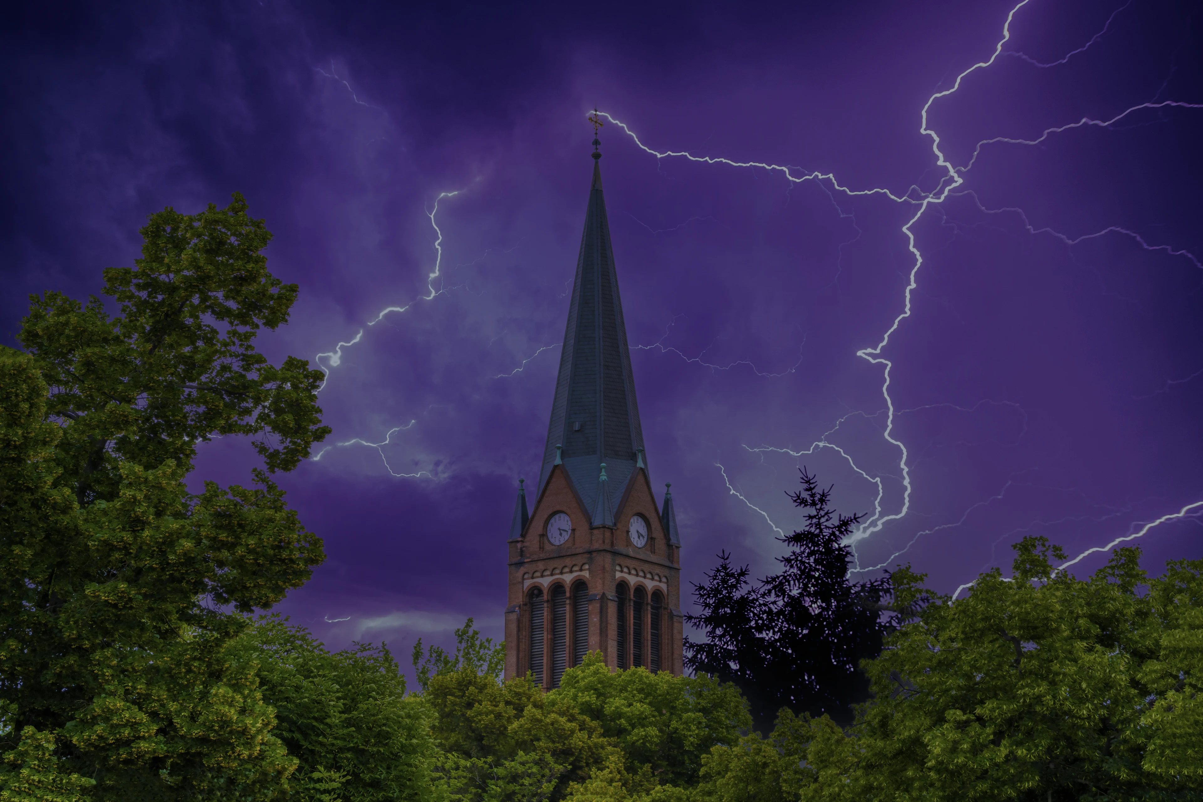 Code geel vanwege risicovolle hitte en onweer uitgebreid naar bijna hele land