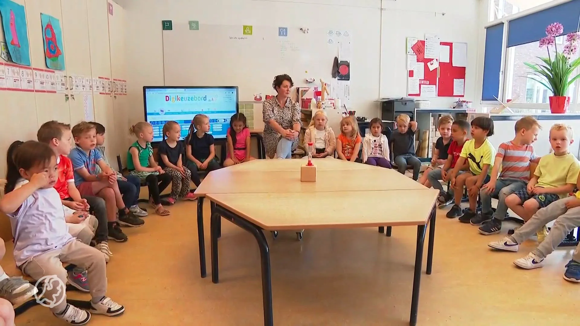 De Tweede Kamer een kleuterklas? 'In mijn klas kunnen ze veel beter met elkaar omgaan' 
