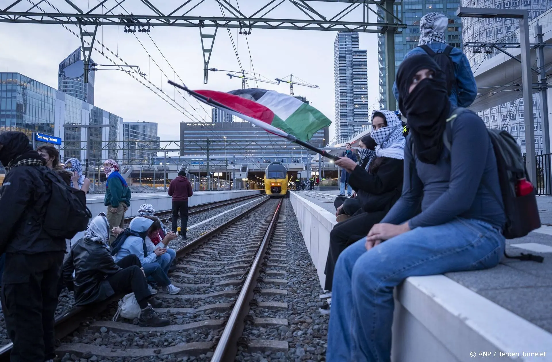 Niemand meer vast na pro-Palestijns protest op spoor Den Haag