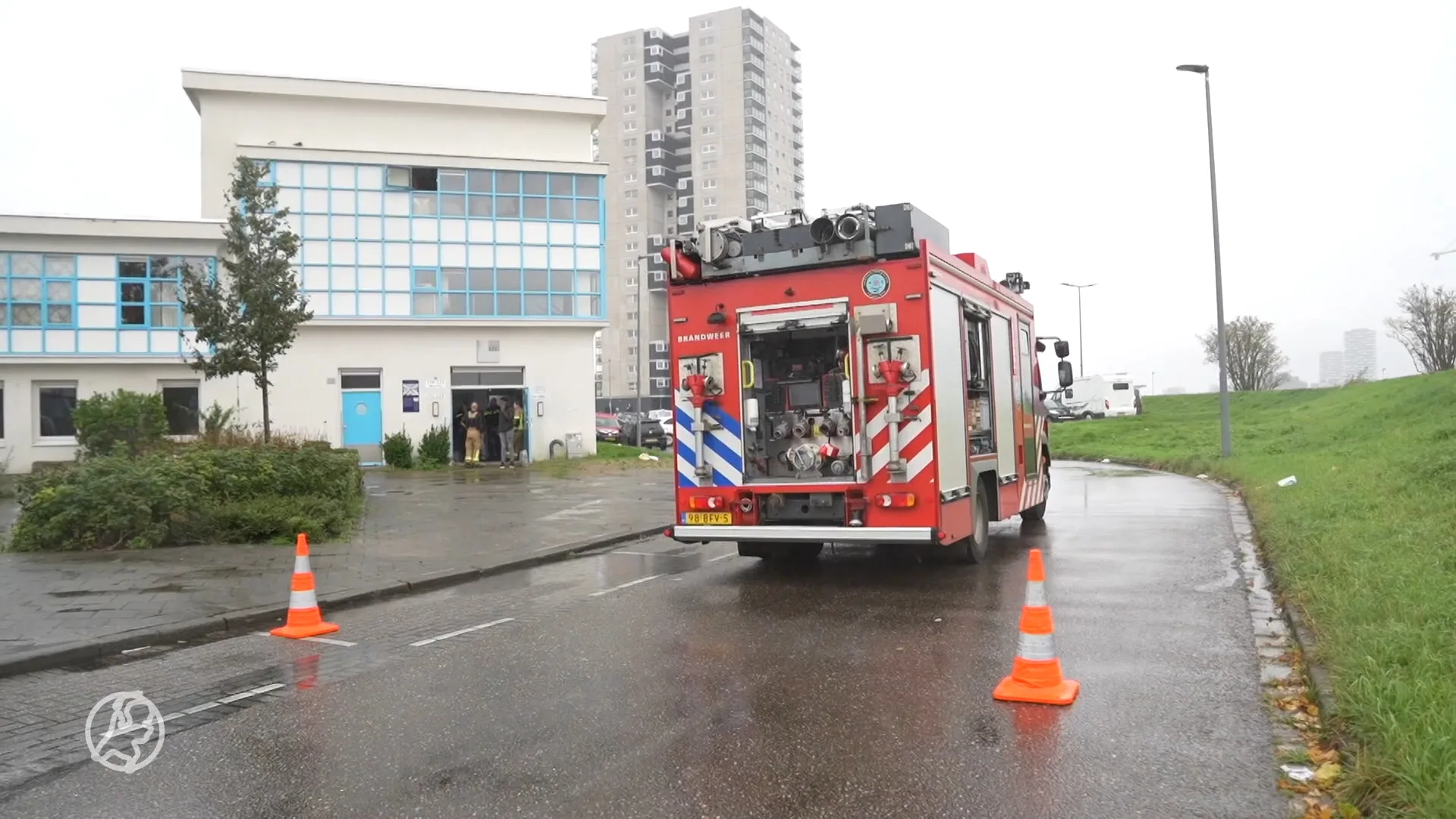 Brandweer vindt overleden man na woningbrand Rotterdam