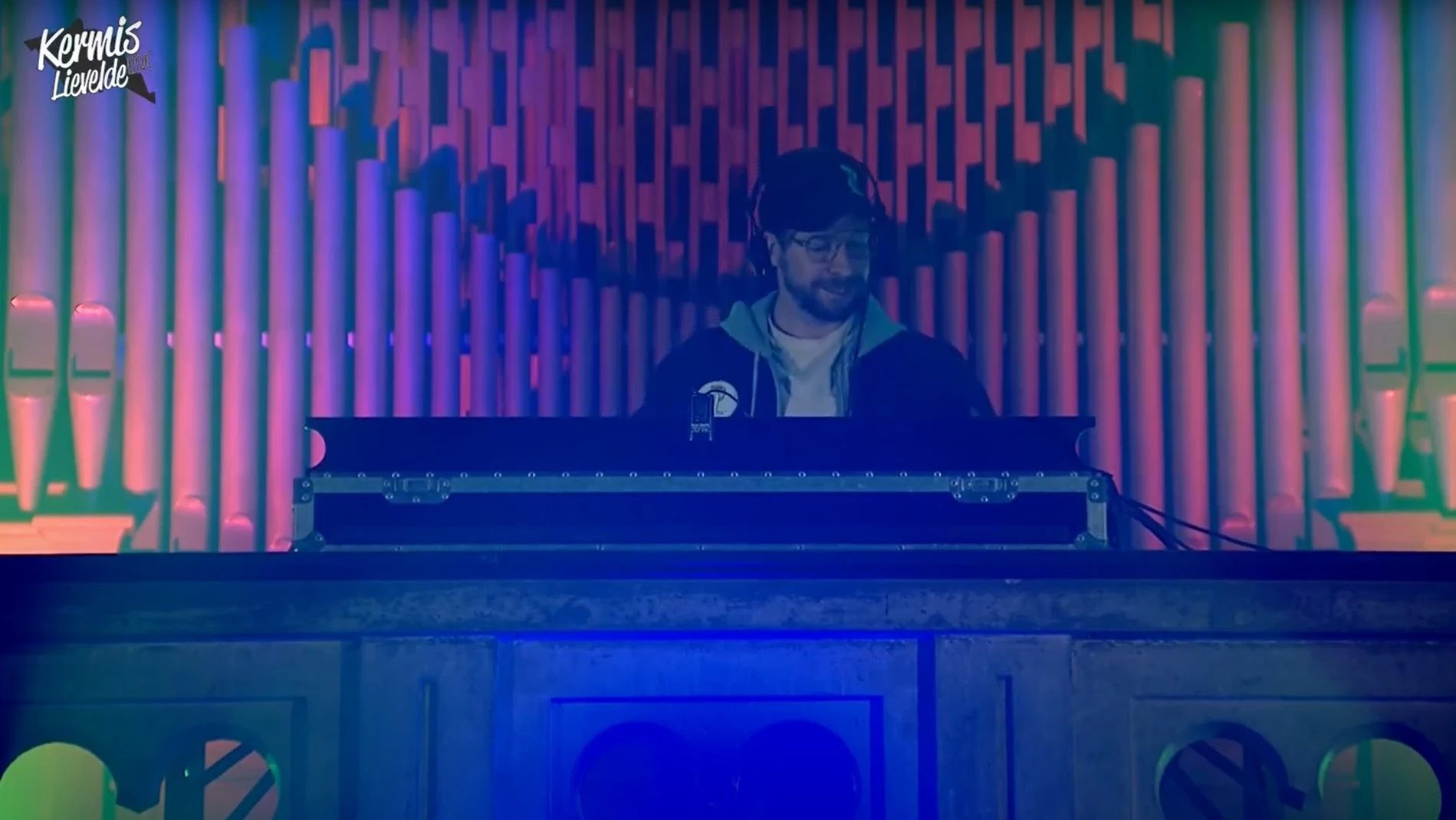 Ophef rond feest in kerk Gelderse Lievelde, pastoor verklaart gebouw 'onheilig'