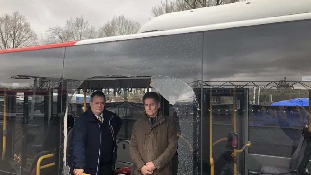 Vrouw (29) opgepakt voor beschieten bussen in Eindhoven