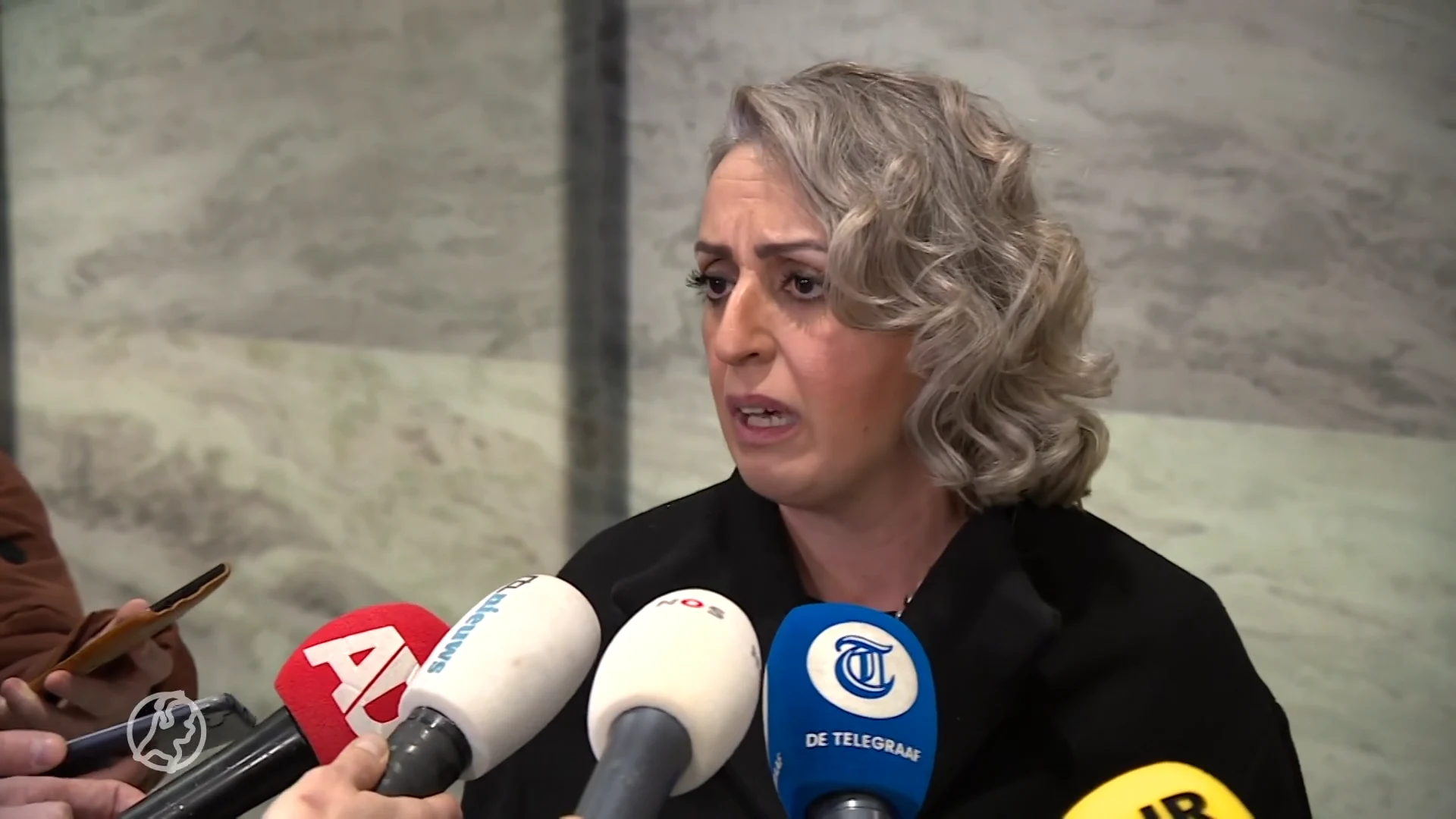 Gündoğan emotioneel na kort geding: 'Ik ben ook een moeder, what the fuck heb ik gedaan dan?'