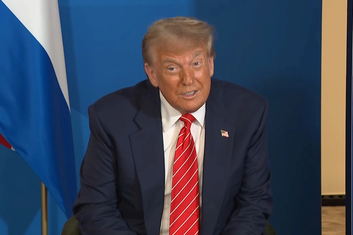 VS-ambassadeur sussend na ophef: 'Trump doelde niet op Nederlandse militairen'