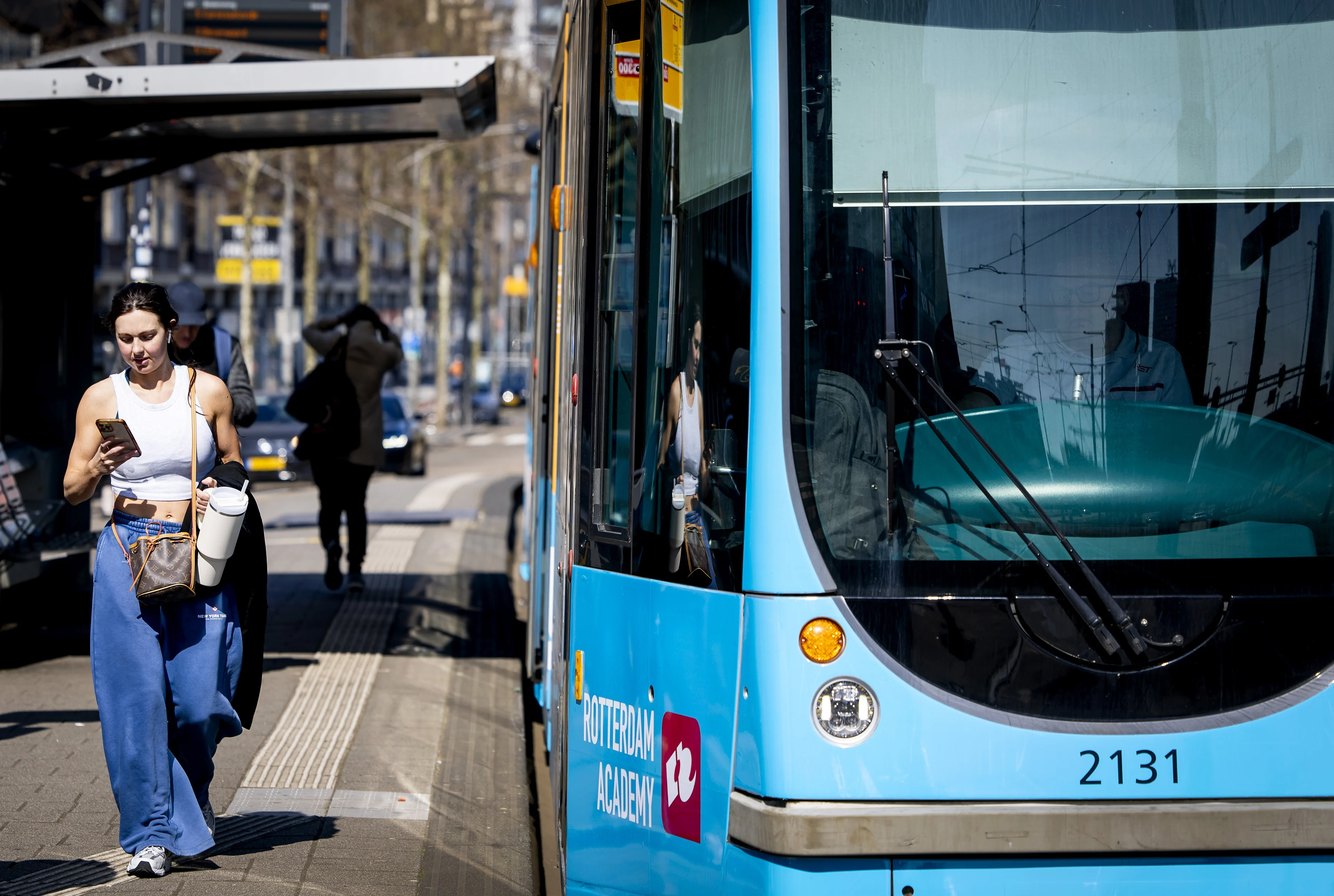 Einde ov-korting voor 65-plussers, kinderen reizen straks gratis