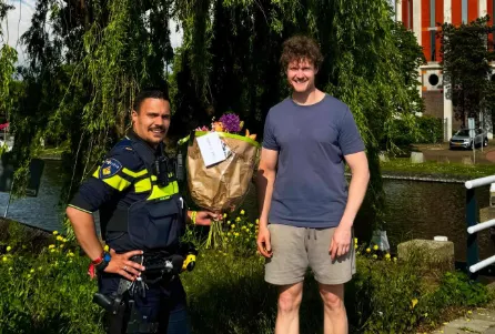 'Schiet maar': held Anthony grijpt twee keer in bij overval en wordt beloond