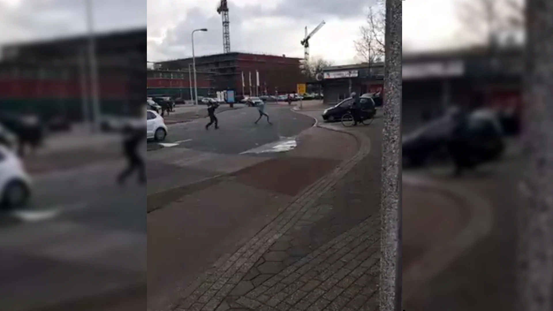 Schietpartij in Utrecht Overvecht: politie neemt auto onder vuur