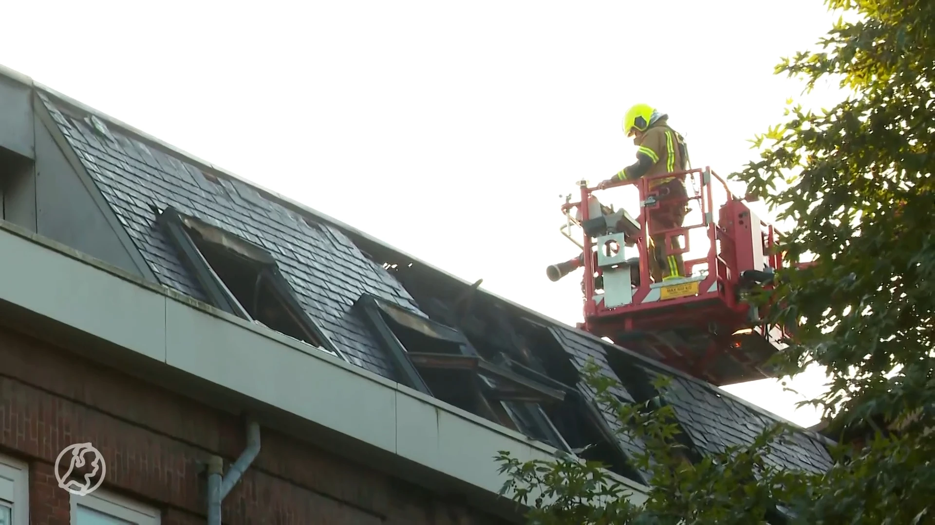 Bewoners portiekwoning waar brand woedde flink geschrokken