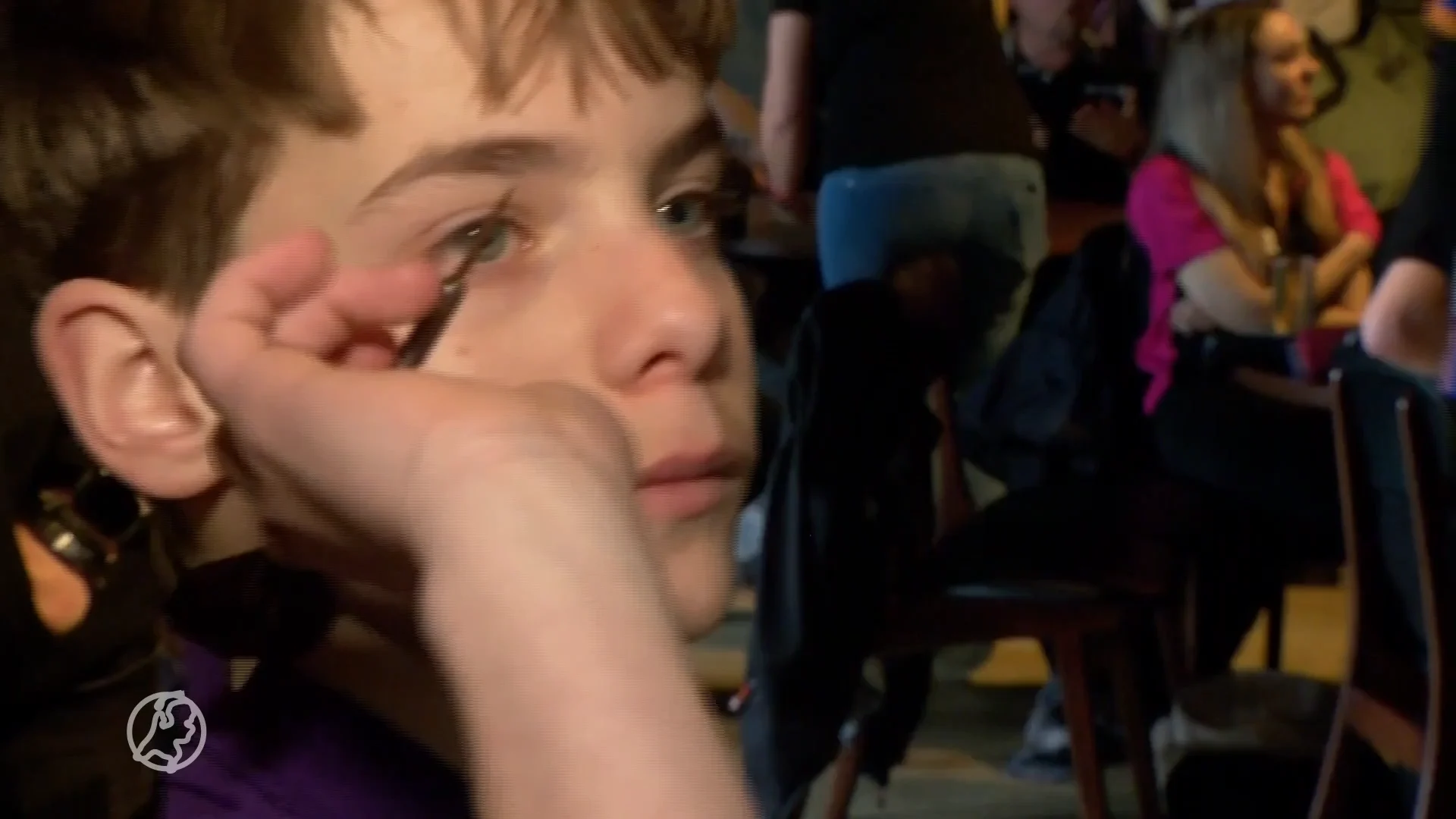 Dartstalent Sijbrands (14) timmert aan de weg: 'Als hij zo doorgaat, heeft hij een mooie toekomst'