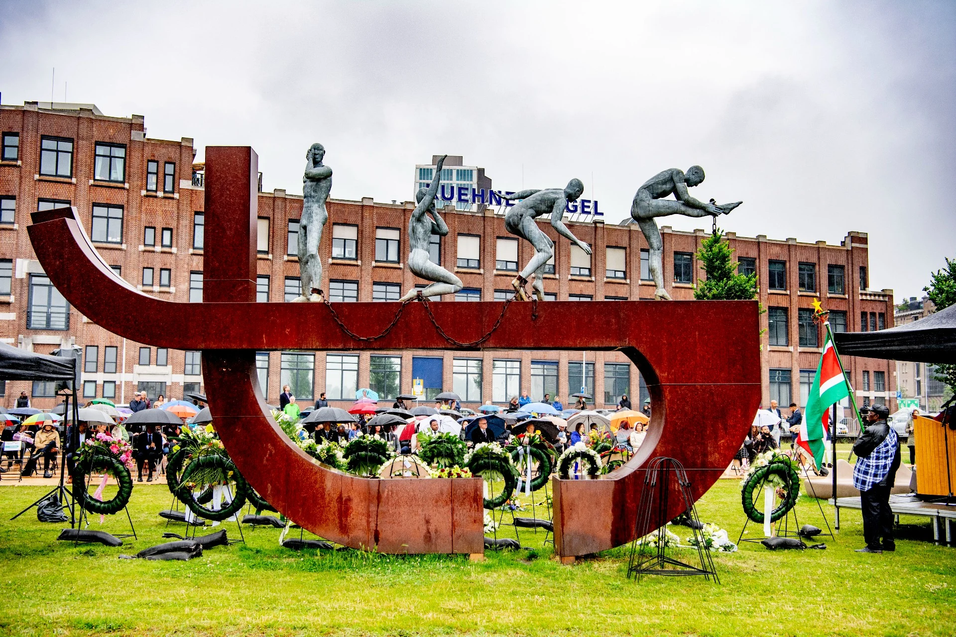 'Meer dan honderd bedrijven en organisaties geven vrij met Keti Koti'