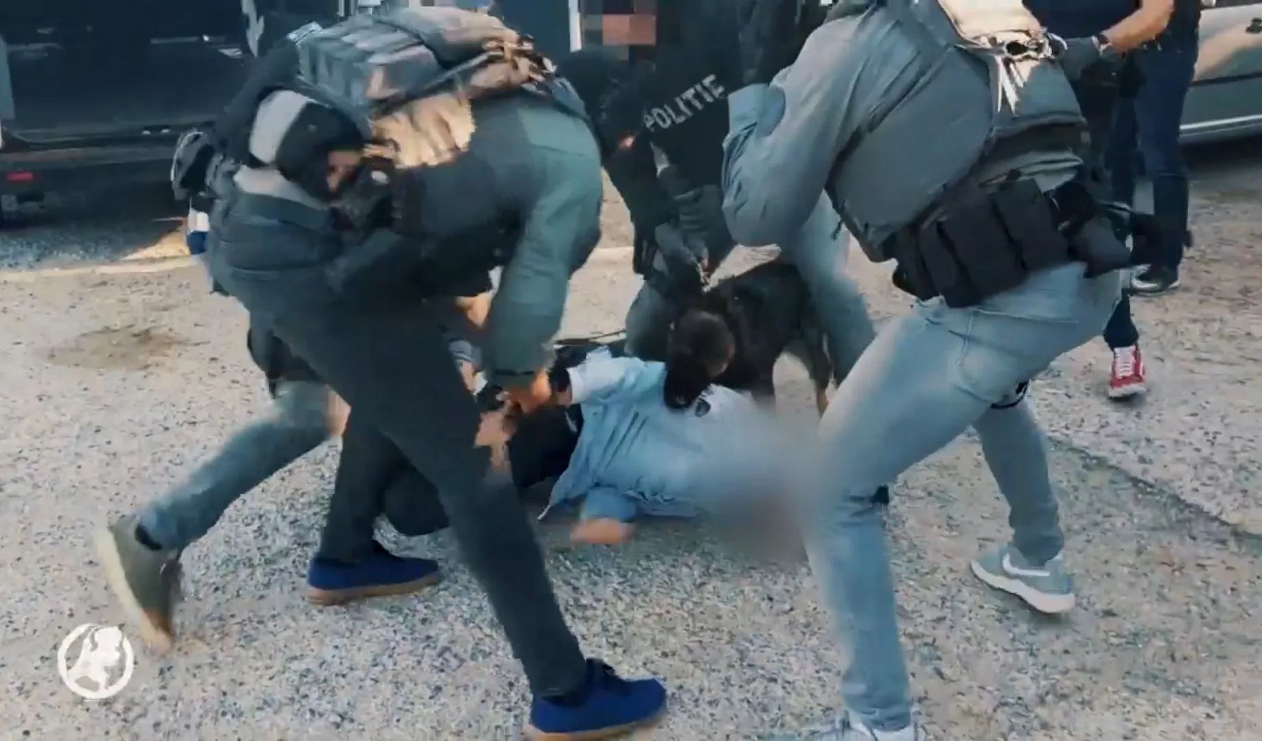 Heftige undercoverbeelden vrijgegeven van arrestatie terreurgroep