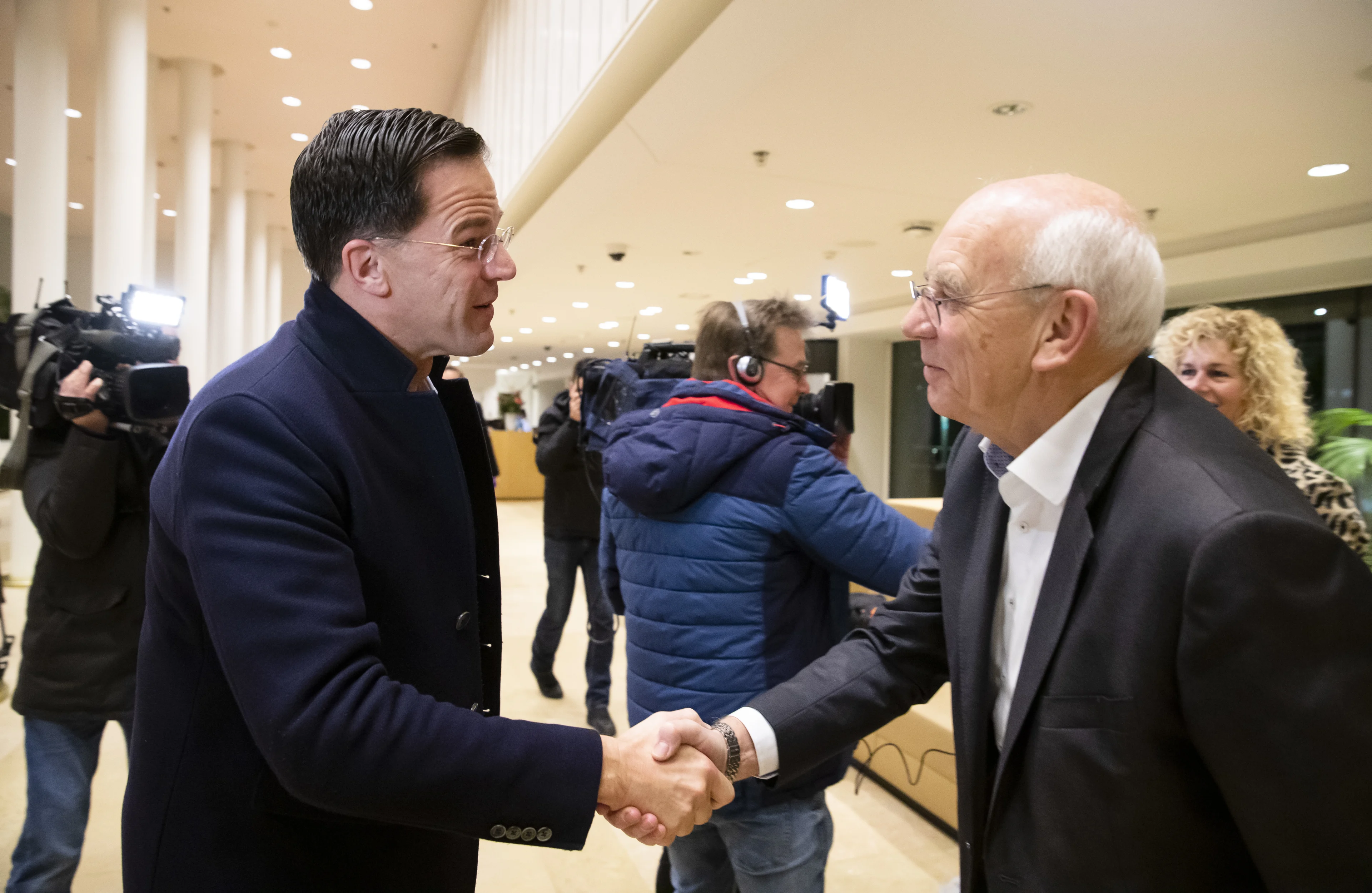 Kabinet komt met honderden miljoenen voor boeren tegen stikstofcrisis