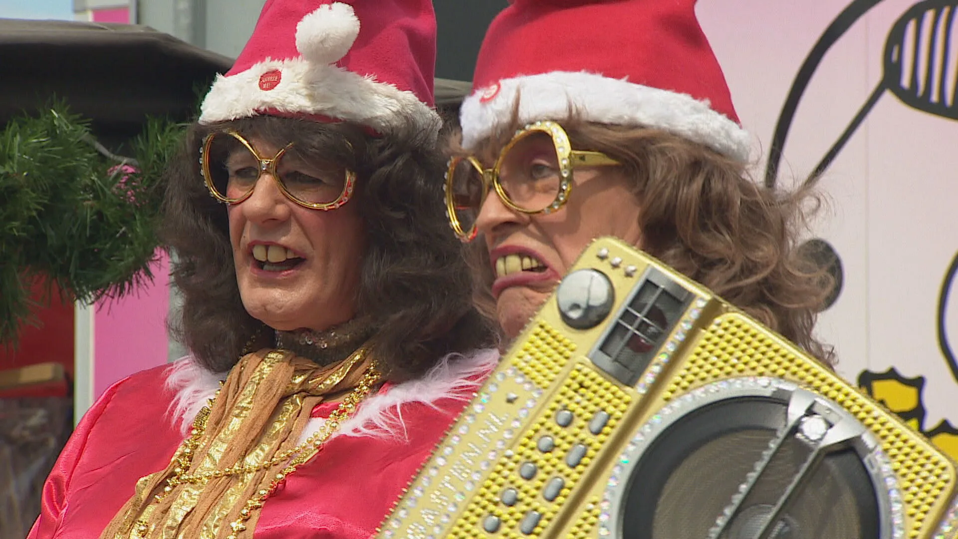 Een kerstmarkt bezoeken in de zomer? In Hellevoetsluis kan dat gewoon