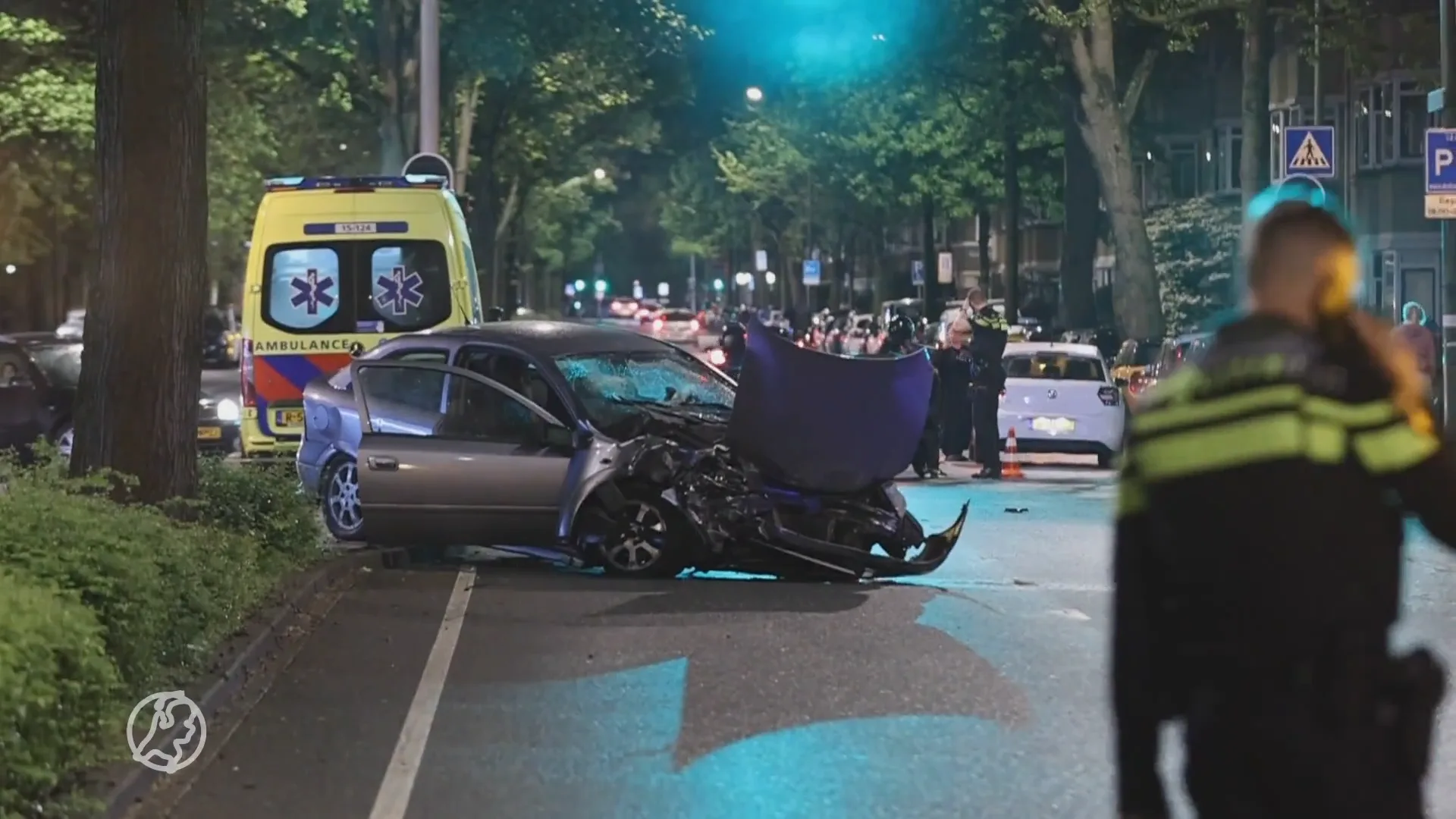 Meerdere gewonden na zware frontale aanrijding in Den Haag