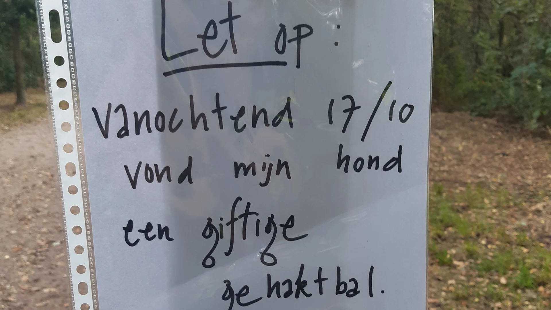 Politie waarschuwt hondenbezitters voor giftige gehaktballen in bosgebied