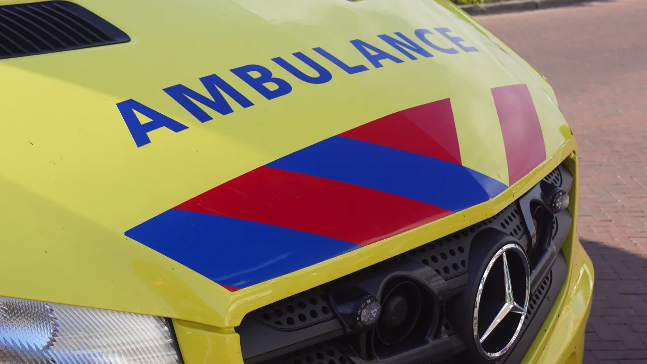 Jongetje (4) gevonden in plas Alphen aan den Rijn, ondanks reanimatie alsnog overleden