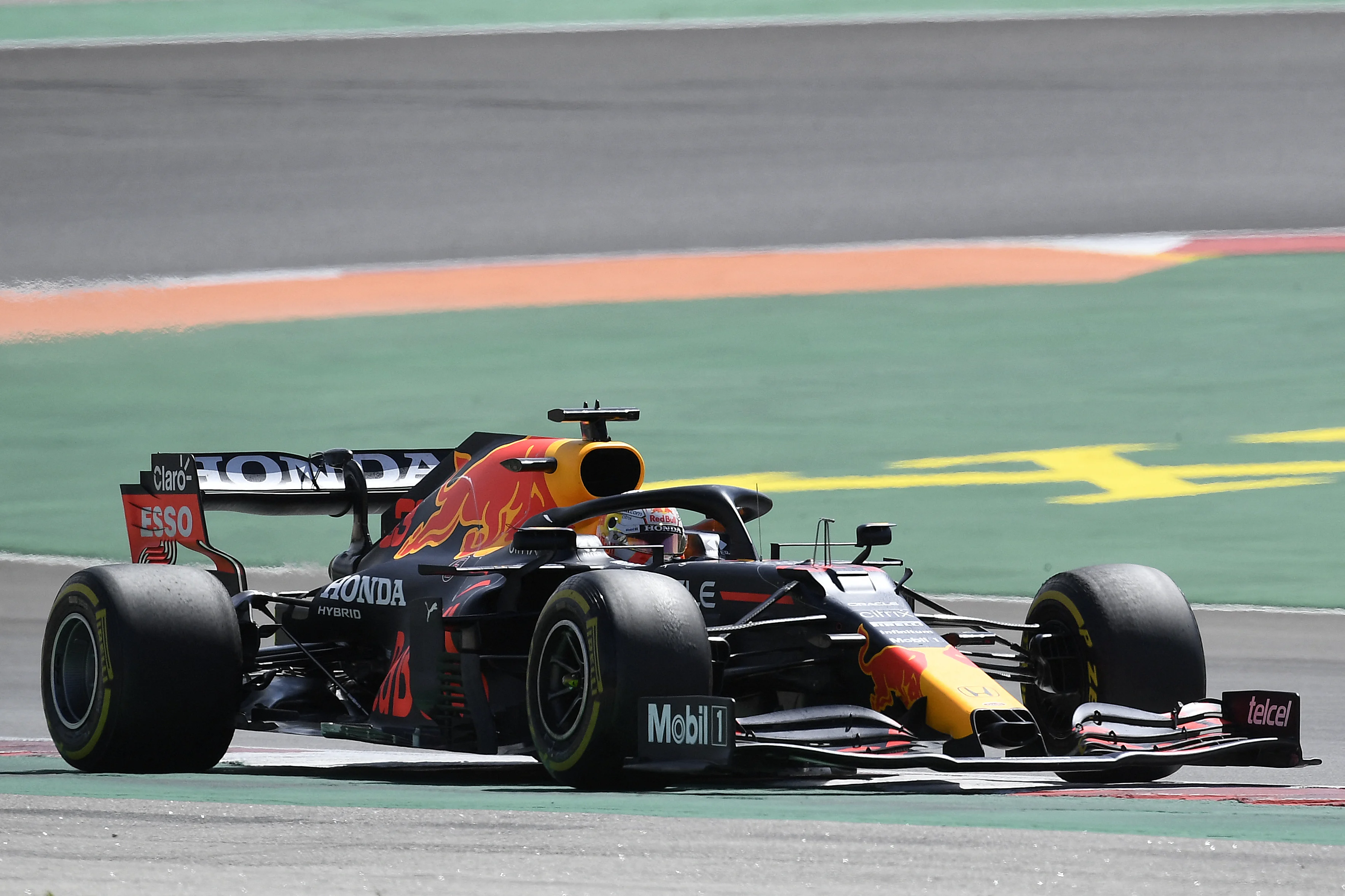 Max Verstappen pakt tweede plek in GP van Portugal