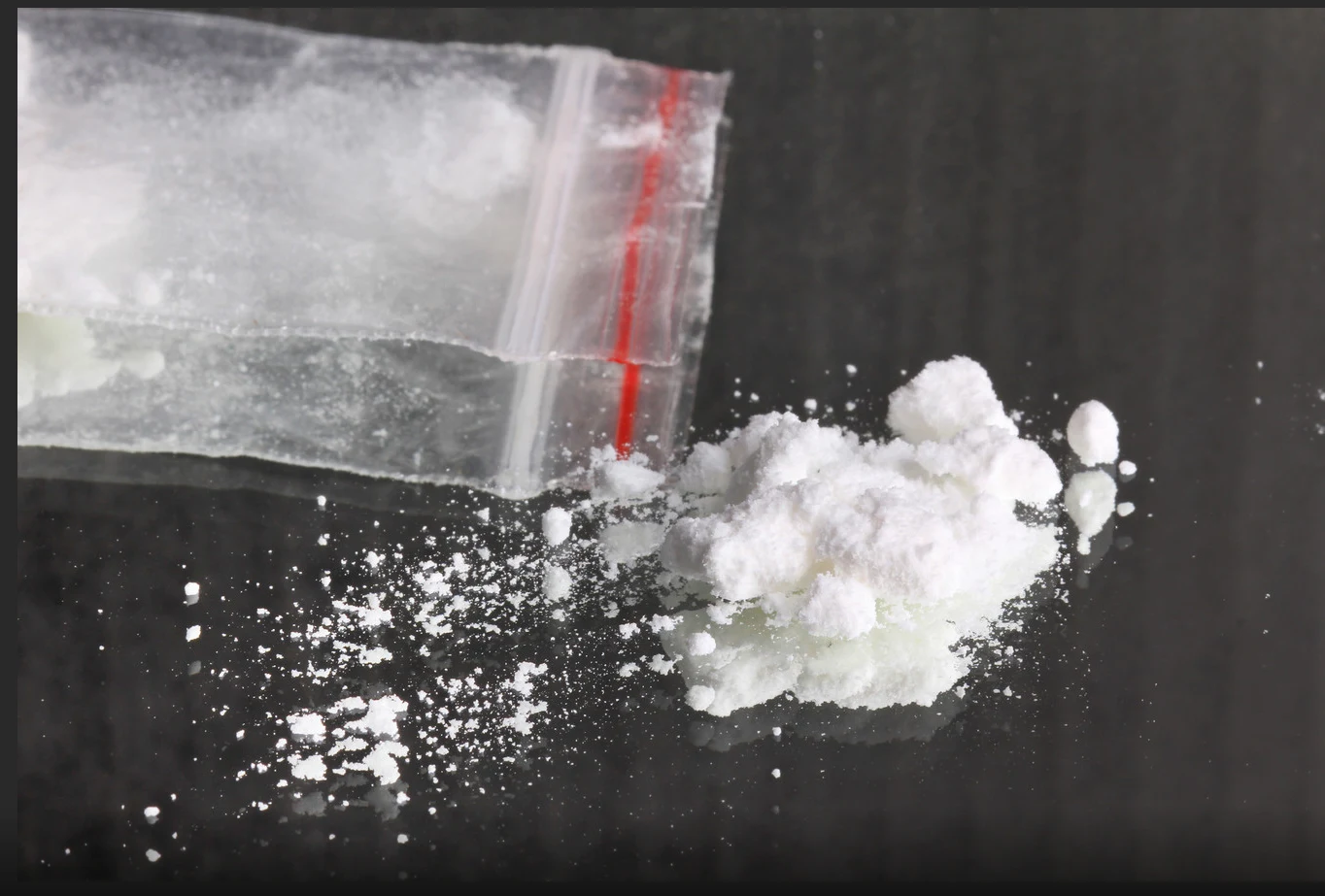 Man (69) opgepakt na recordvangst 4500 kilo cocaïne in Amsterdamse haven