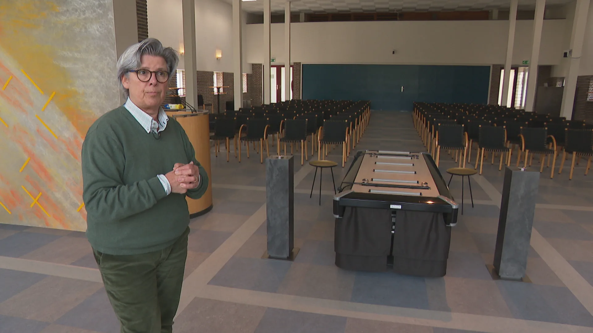 Aangepaste uitvaarten vanwege coronavirus: 'Ellebogen doen we niet'