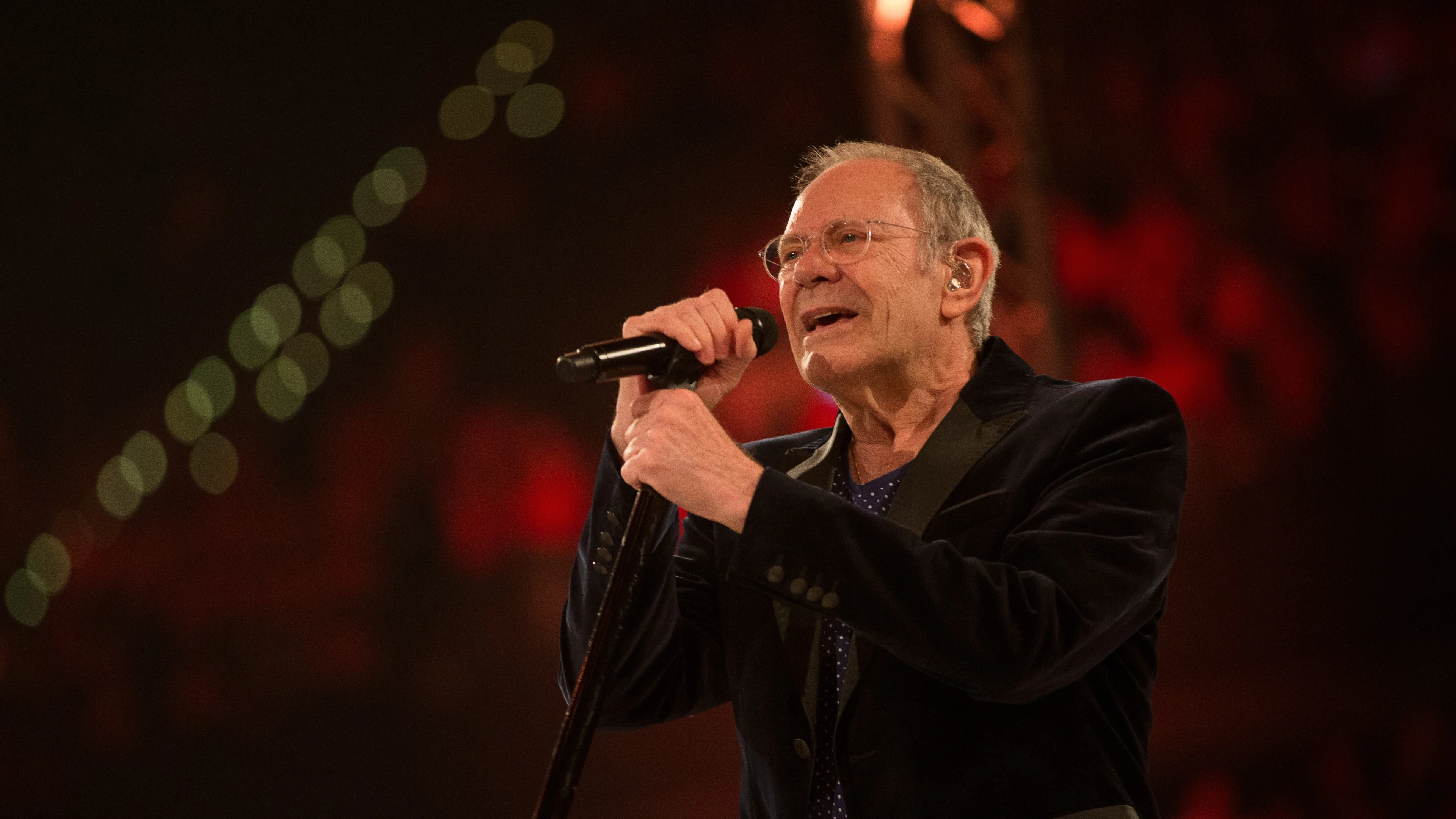 Vrouw Rob de Nijs: 'Het ziet er beter uit dan afgelopen dagen'