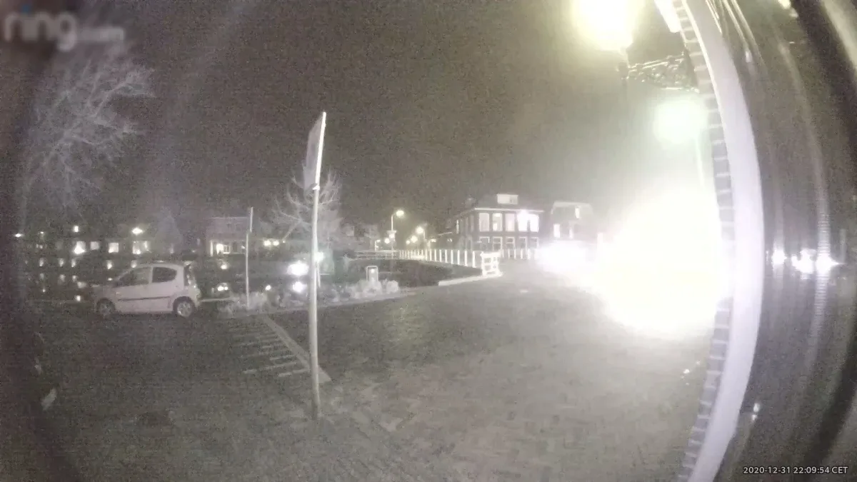 Cel- en taakstraf geëist om ontploffing carbidkanon bij hotel in Joure