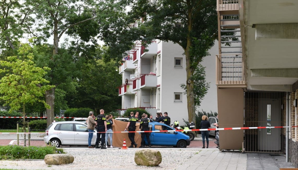 Dode gevonden in auto na 'ernstig geweldsincident' Den Haag