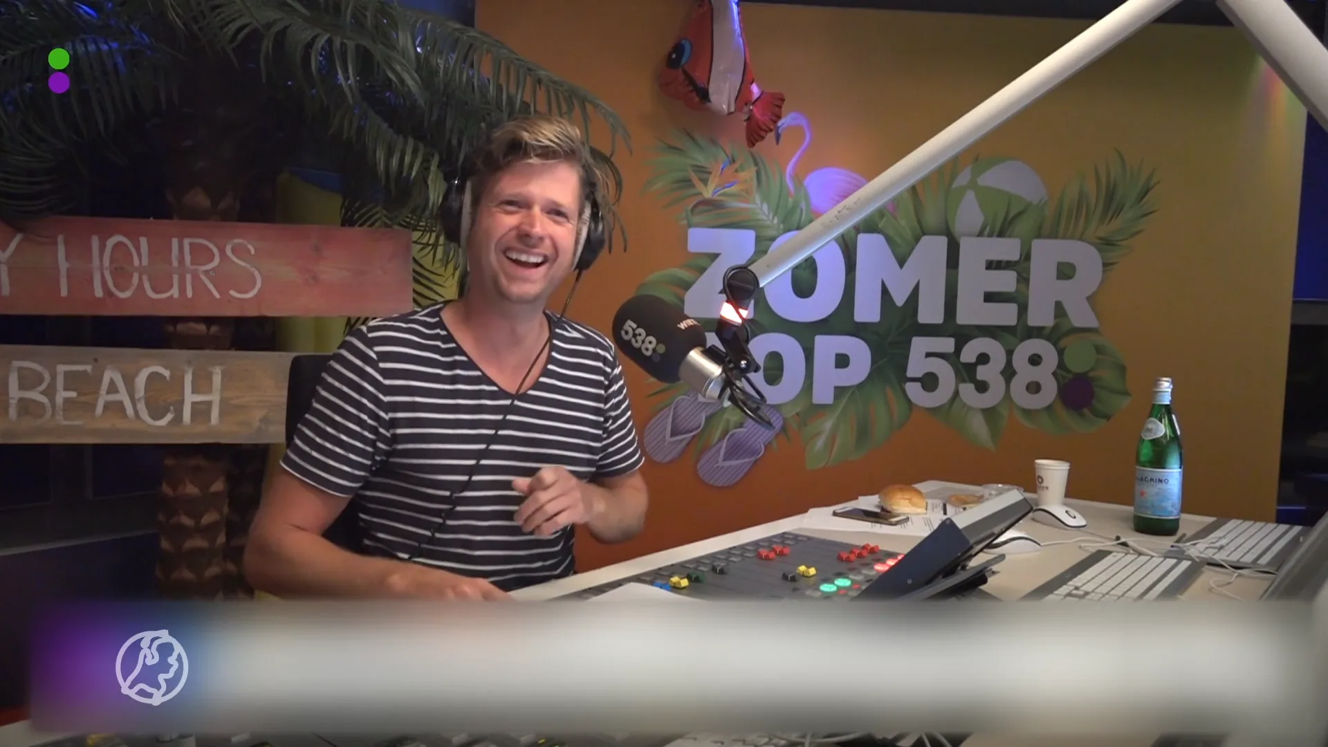 Auto van Hüseyin werd beklad met teksten als 'cheater' en 'met je kleine lul', maar waarom?