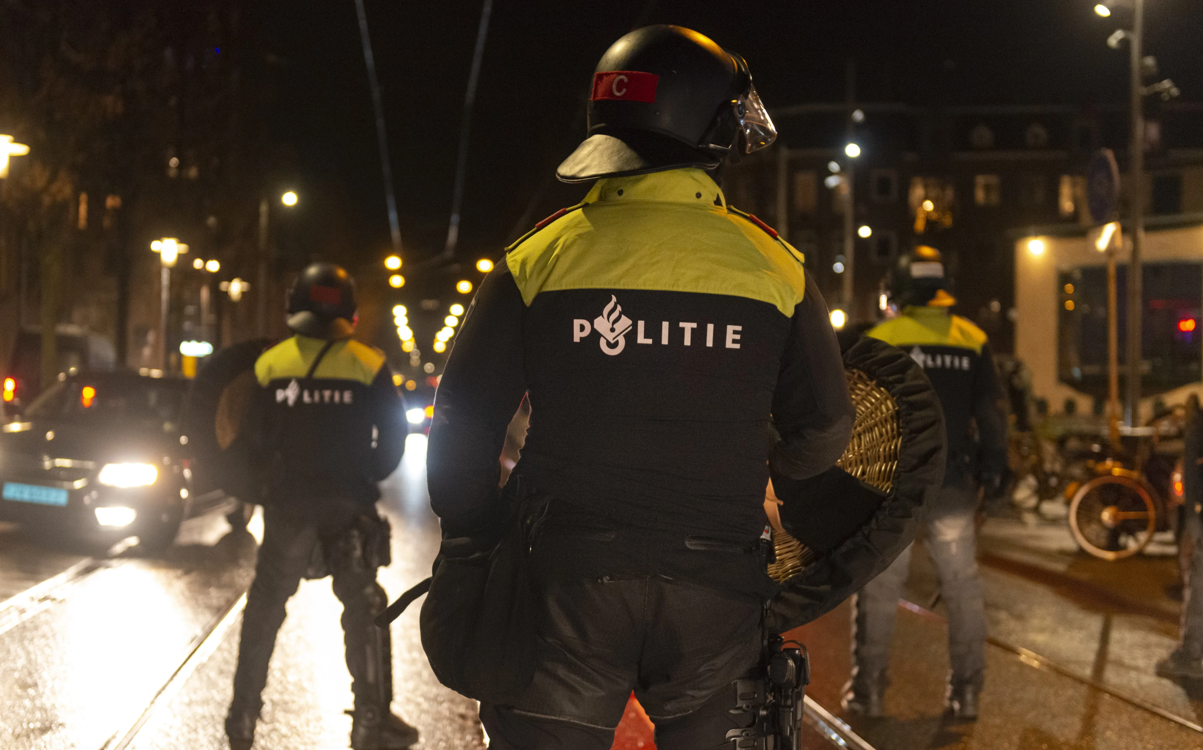 Verbijstering in Tweede Kamer na nieuwe avond vol rellen