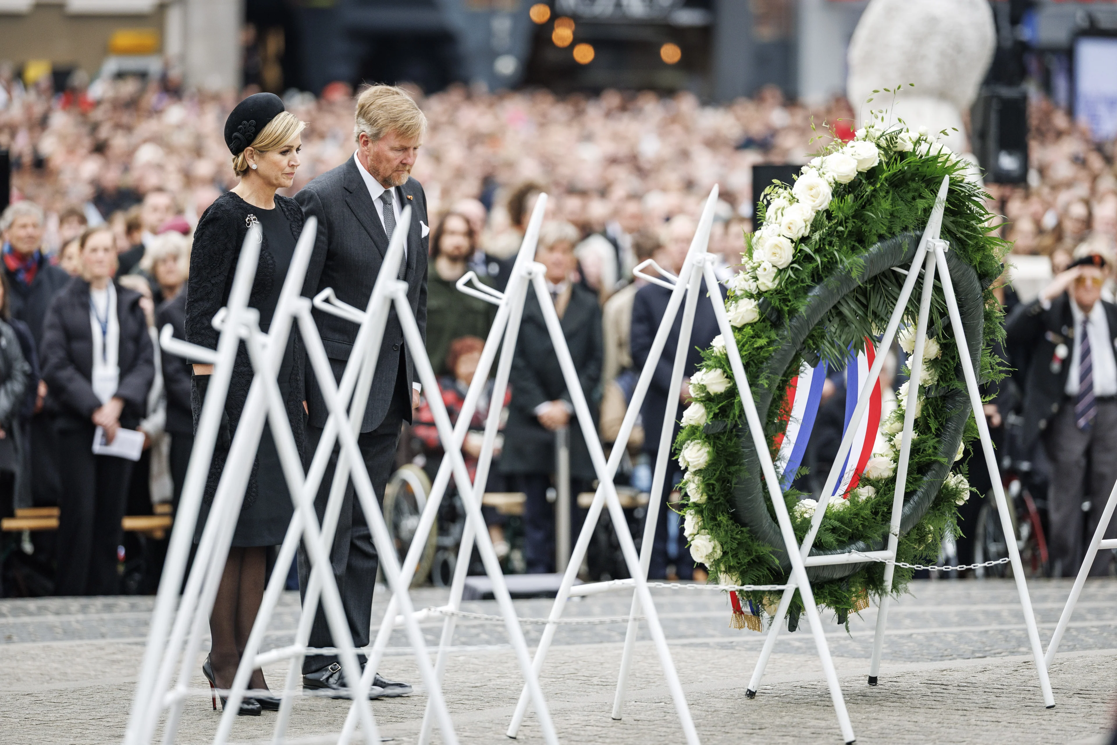 Heel Nederland twee minuten stil: zo verliep de herdenking