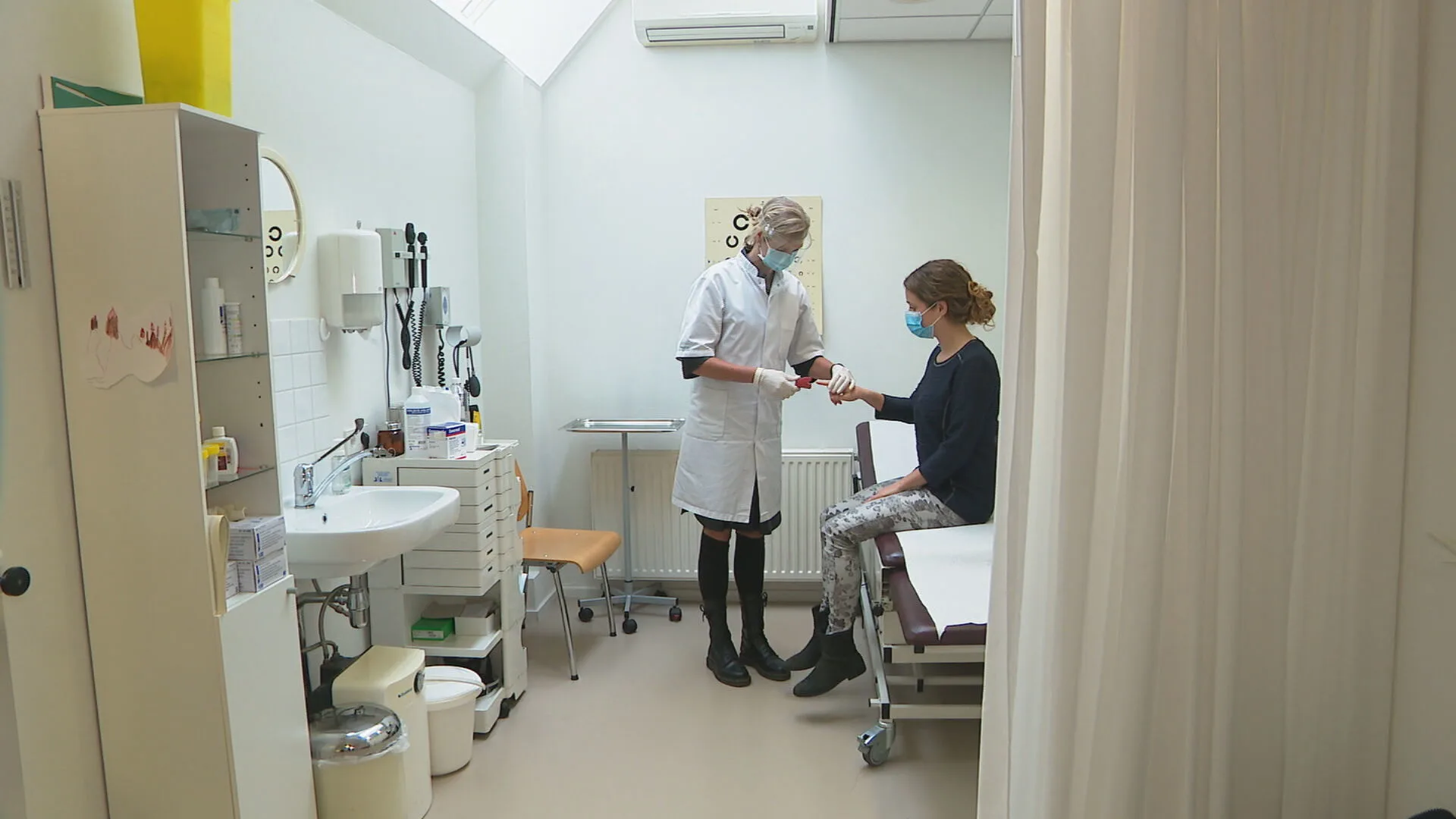 Huisartsen woedend om uitstellen coronavaccinatie: 'Dit was niet de afspraak'