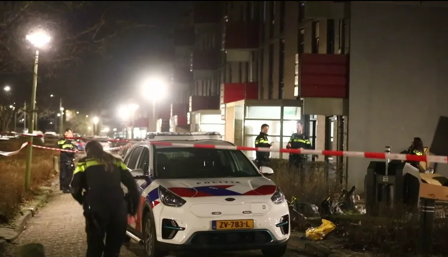 Vrouw die baby hoorde huilen in vuilcontainer: 'Ik zou haar zo graag even vasthouden'