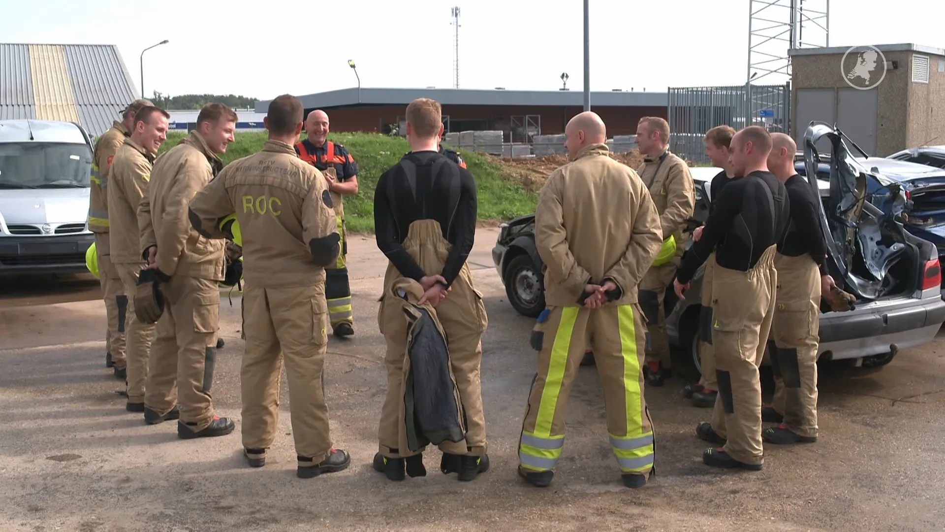 Na 20 jaar moeten brandweerlieden verplicht stoppen, gelukkig zijn er honderden aanmeldingen