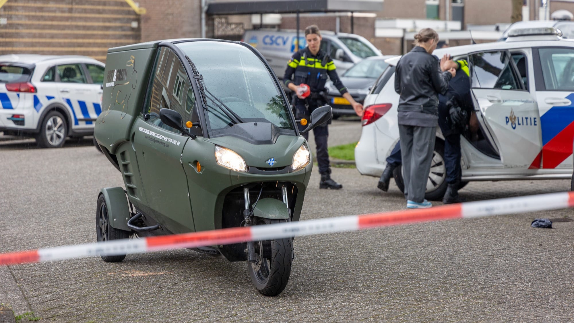 Kind gewond na ongeluk met bezorger in brommobiel