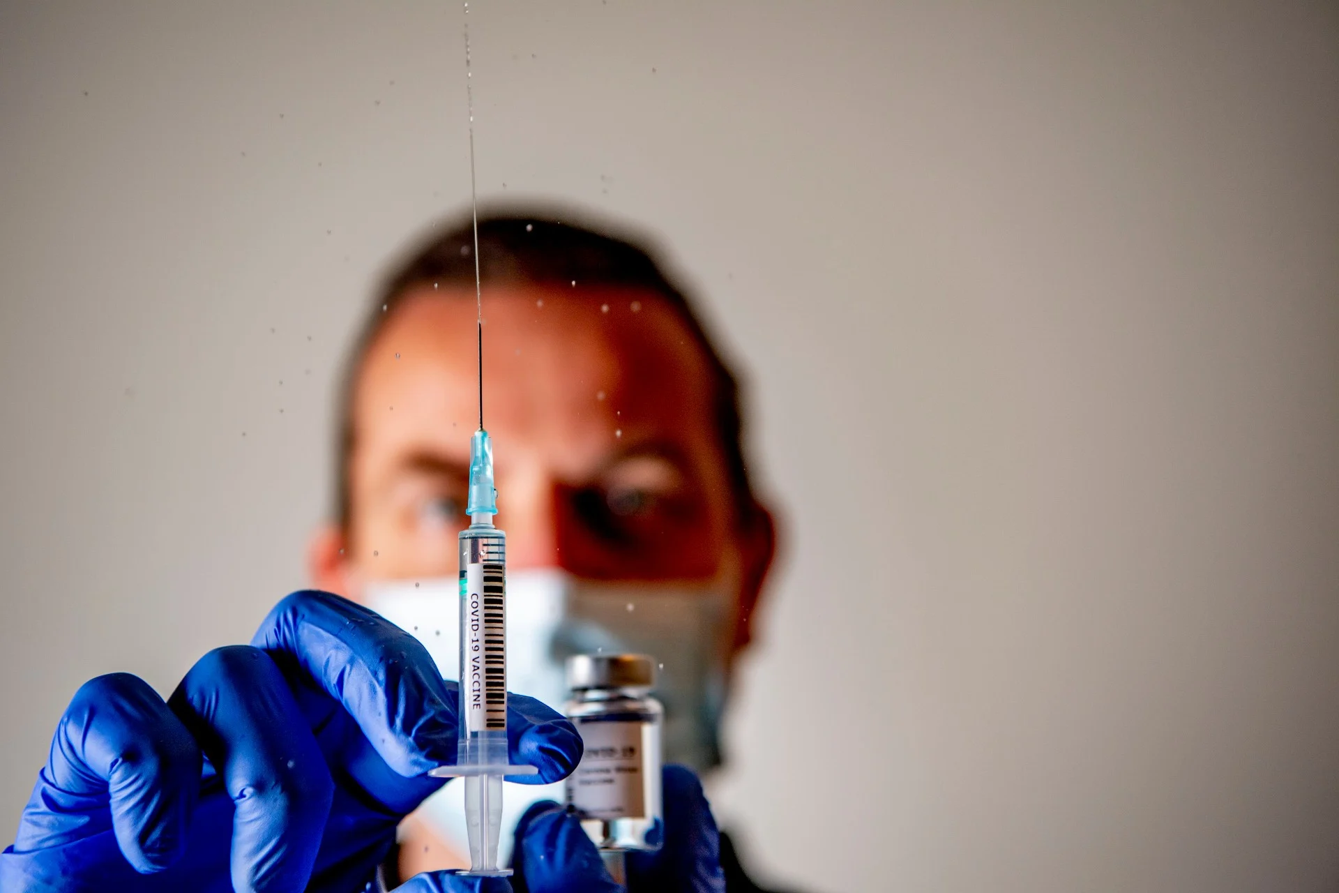 Bijwerkingencentrum Lareb: 225 sterfgevallen gemeld na coronaprik