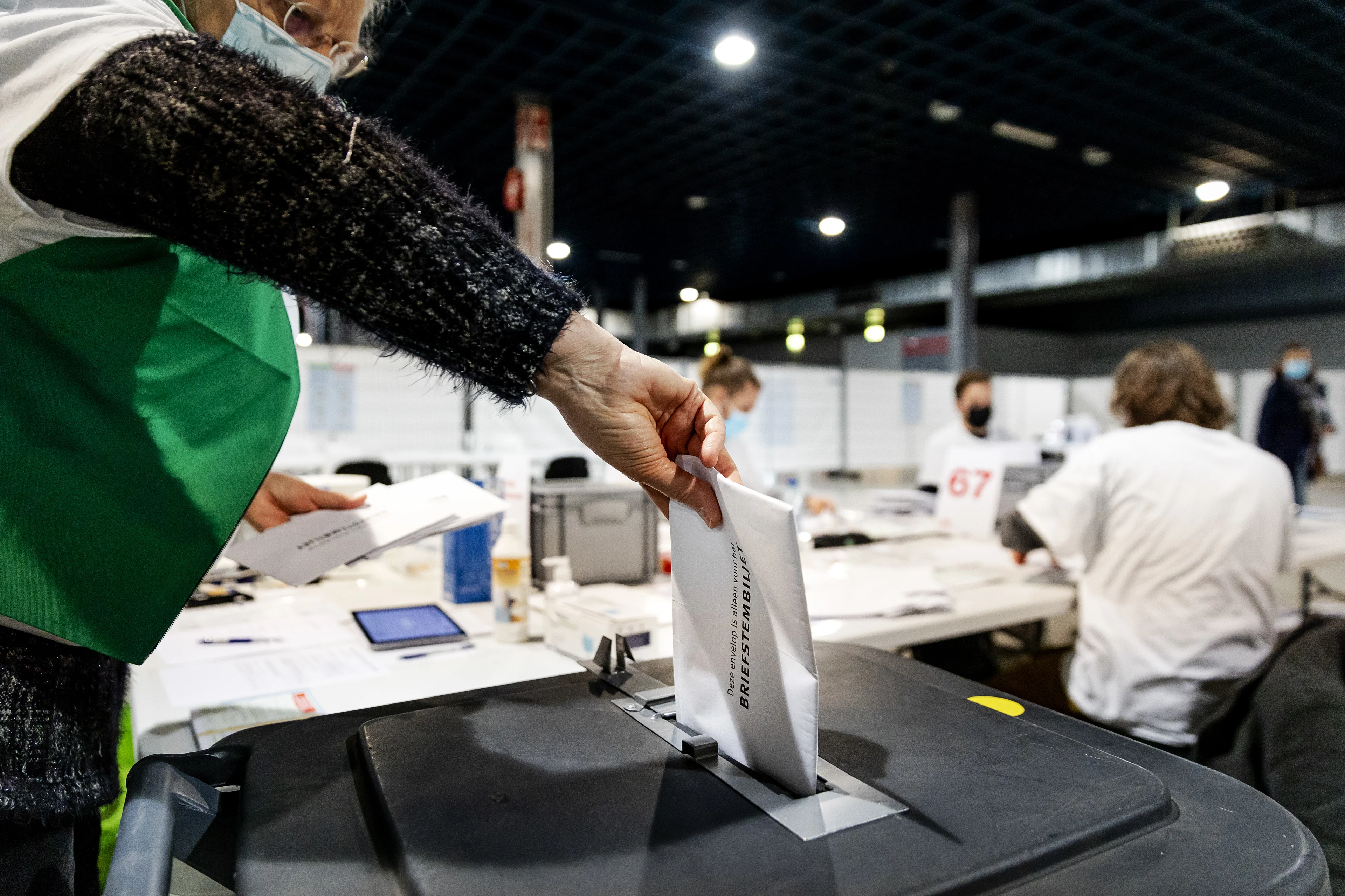 VERKIEZINGEN | Stemlokalen gesloten, dag één zit erop