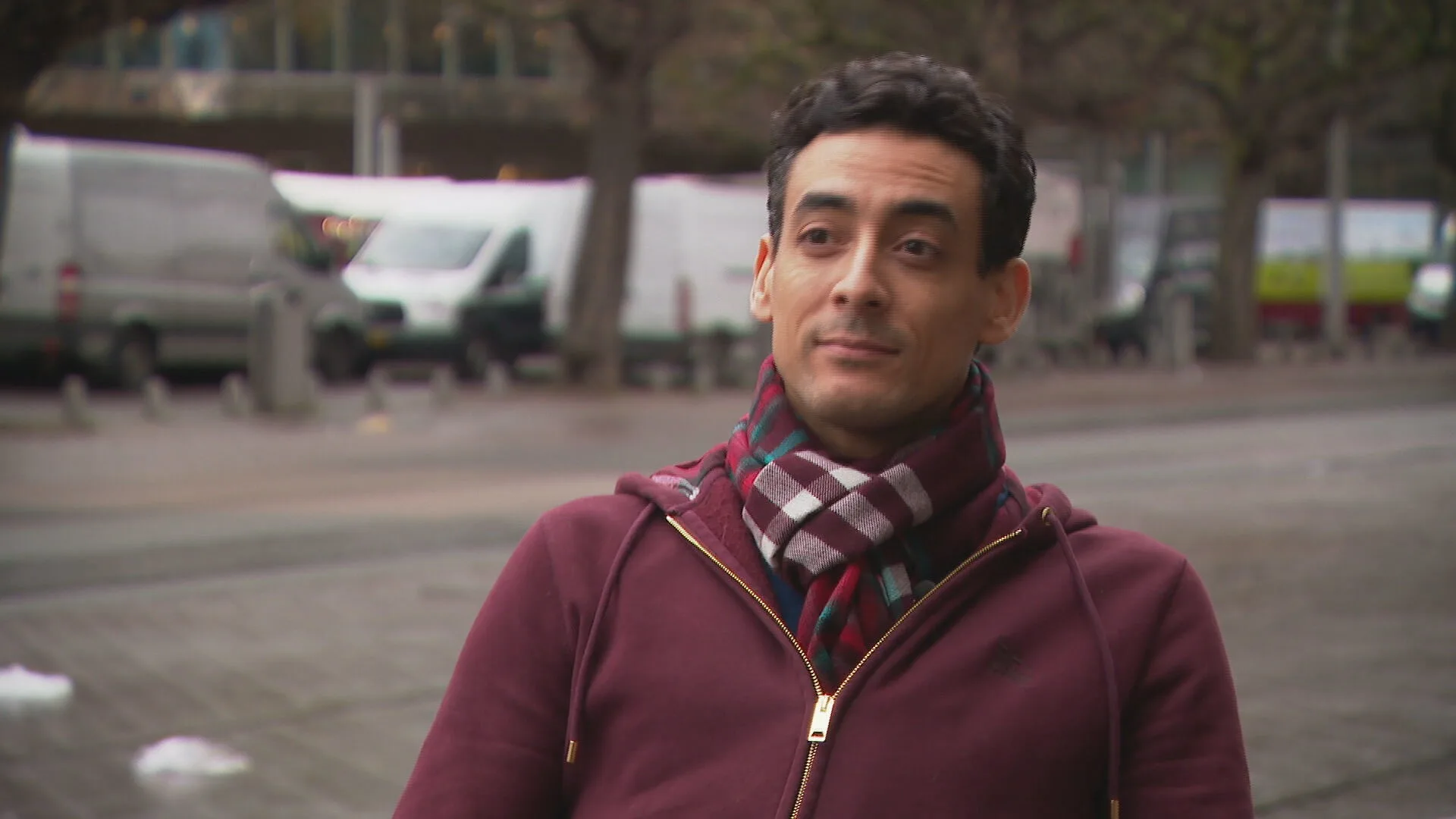 Gehandicapte Ahmed strijdt om invalideparkeerplaats: 'Ik voldoe aan alle regels'