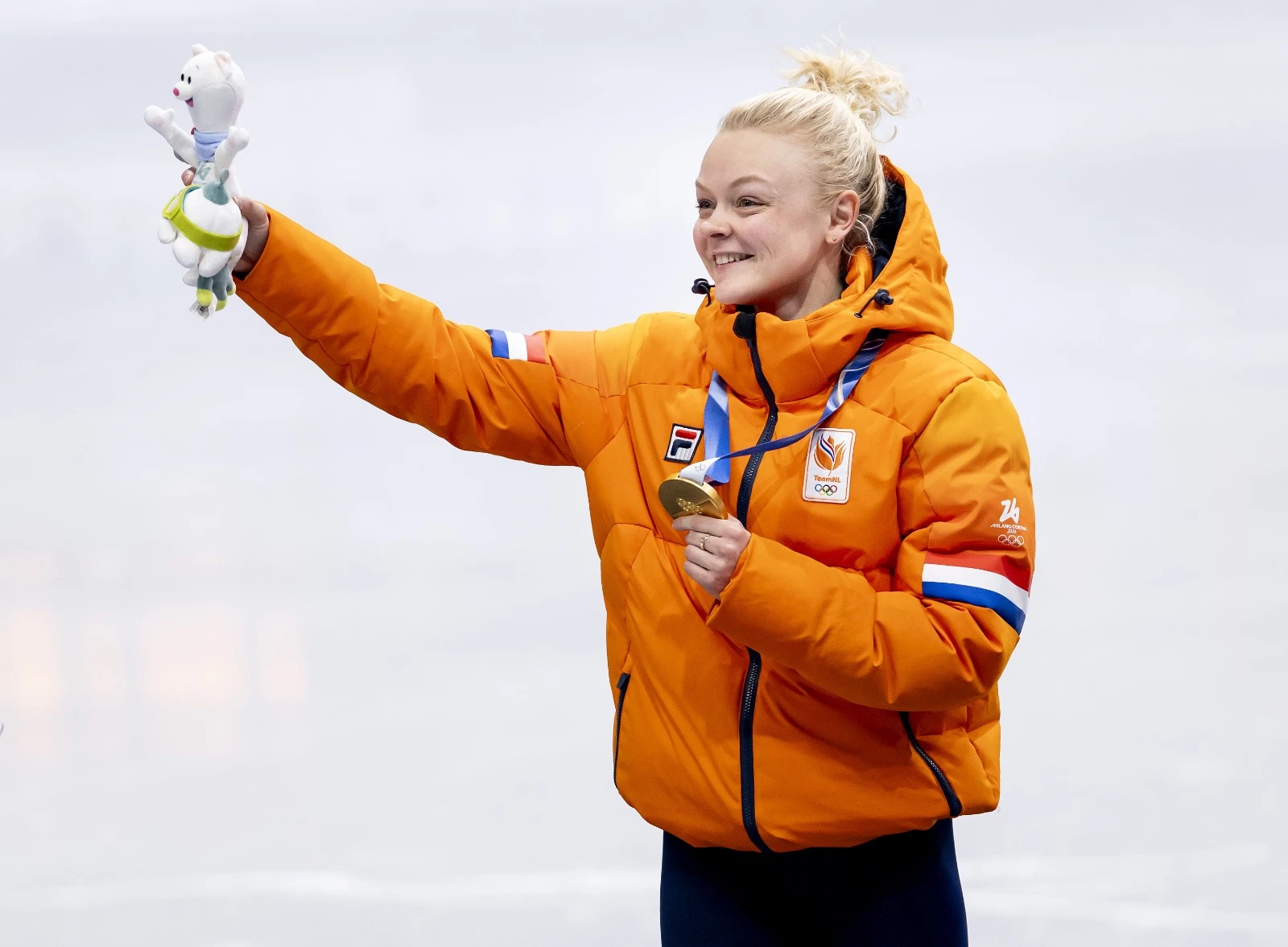 Shorttracker Xandra Velzeboer verovert olympisch goud op 1000 meter
