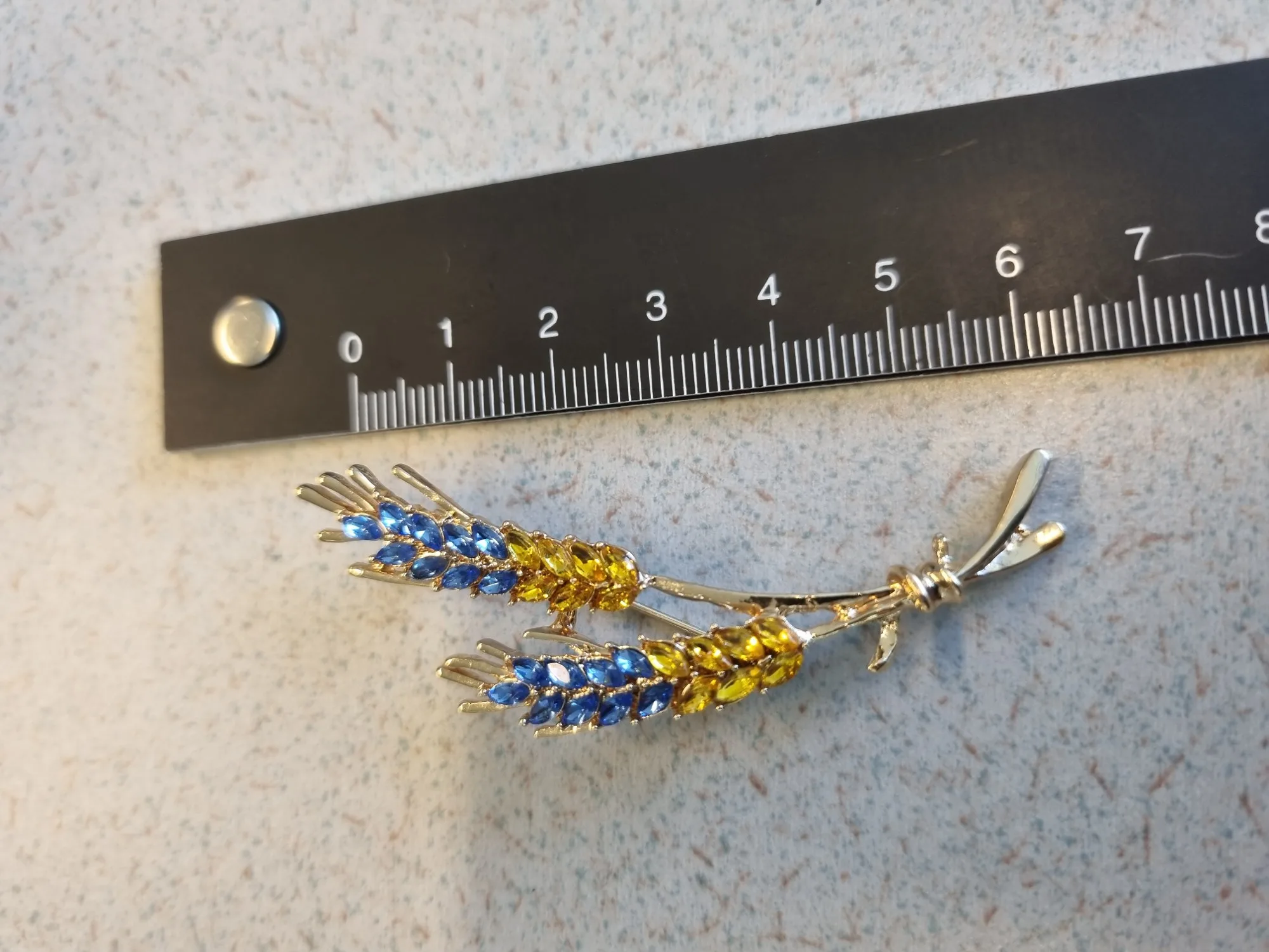 Politie zoekt eigenaren van bijna 200 gestolen sieraden en horloges