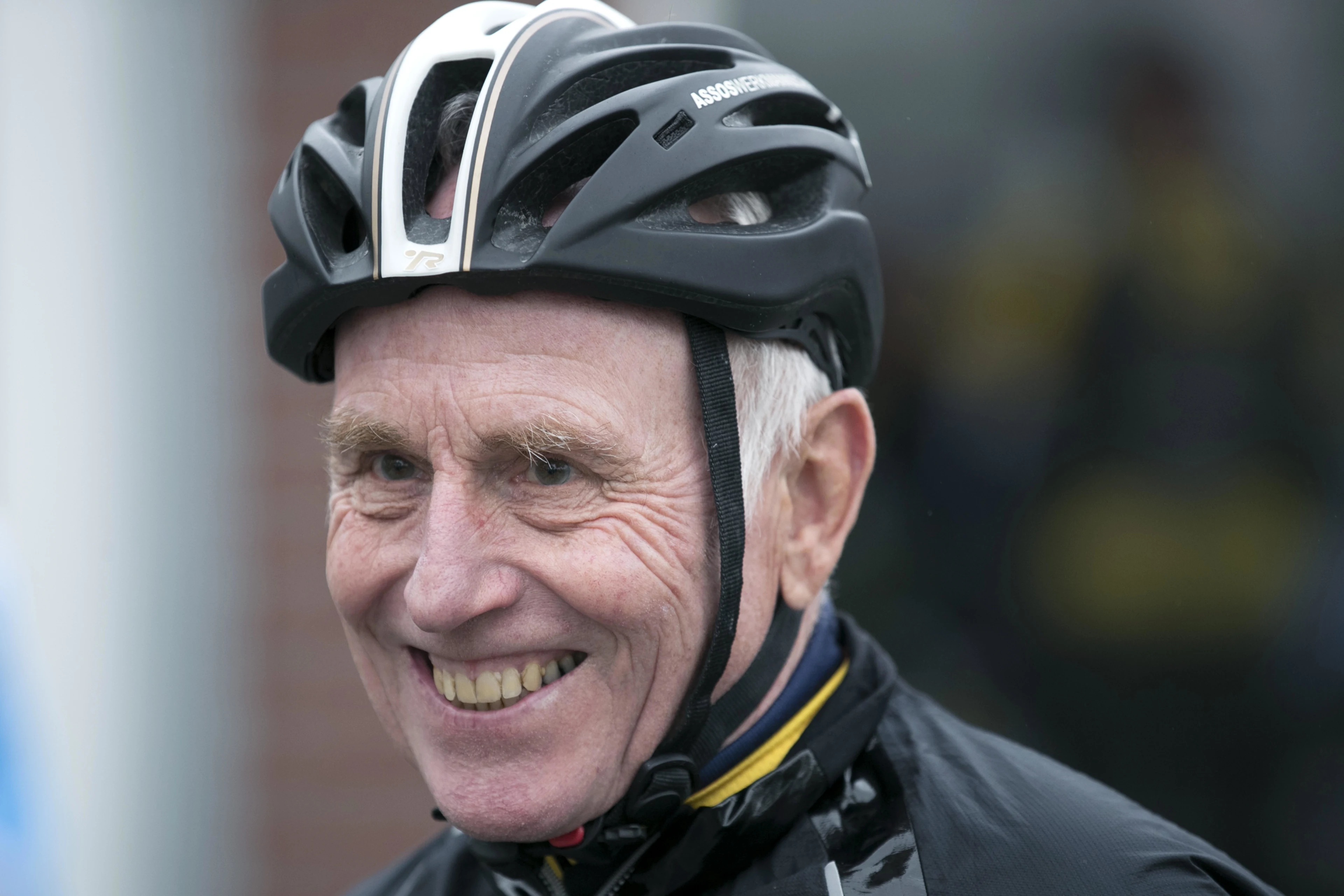 'Joop Zoetemelk maandag weer uit het ziekenhuis'