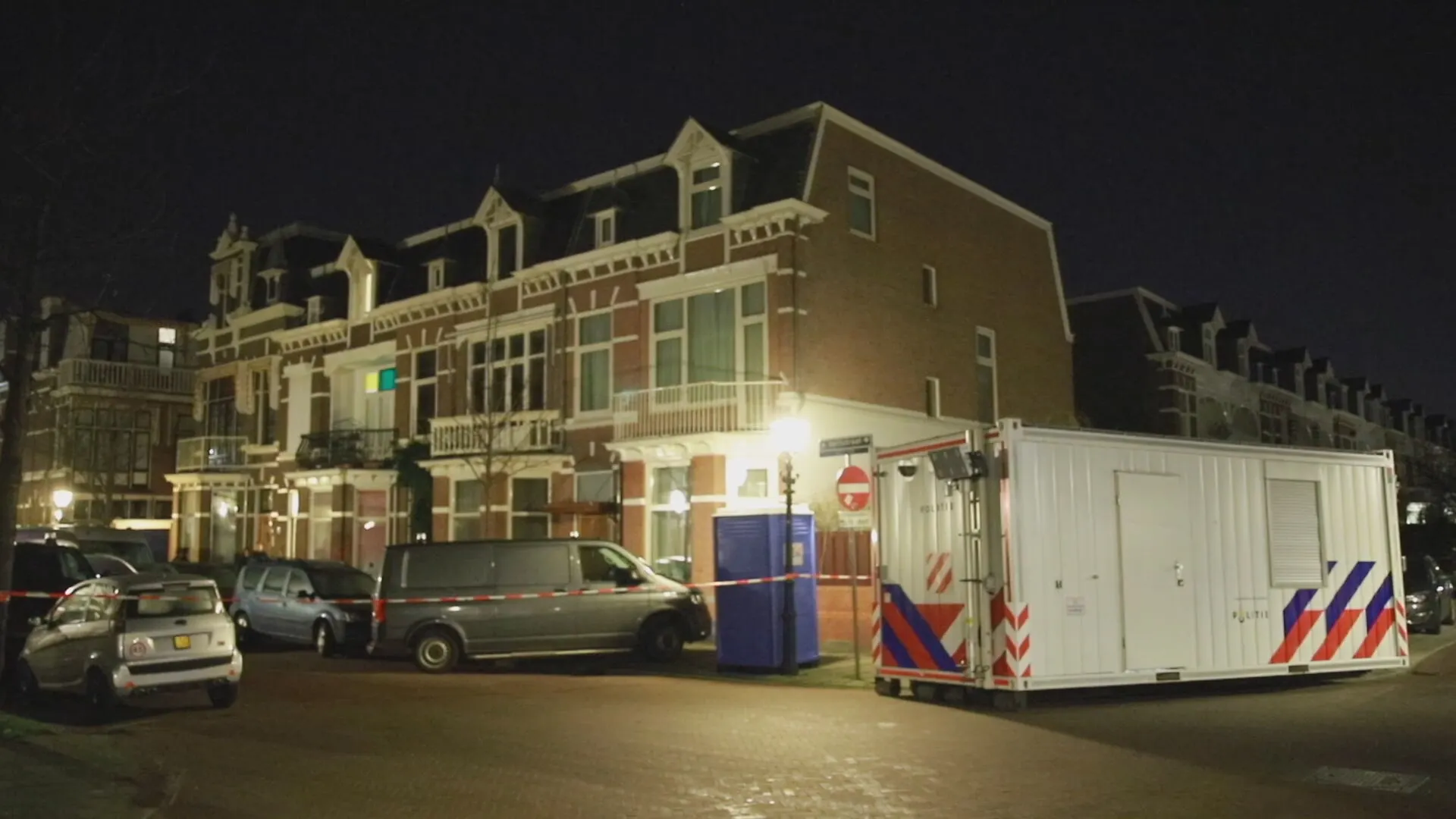 Politie vindt dode man (69) in woning Den Haag na melding steekpartij