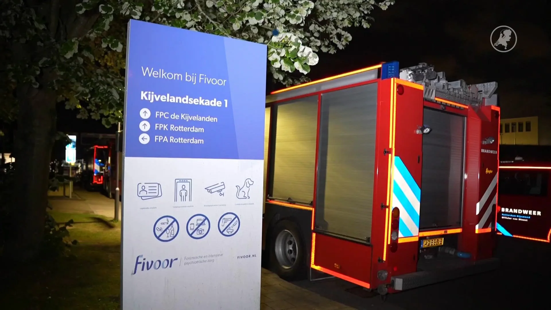 Veel hulpdiensten bij grote brand in tbs-kliniek in Poortugaal