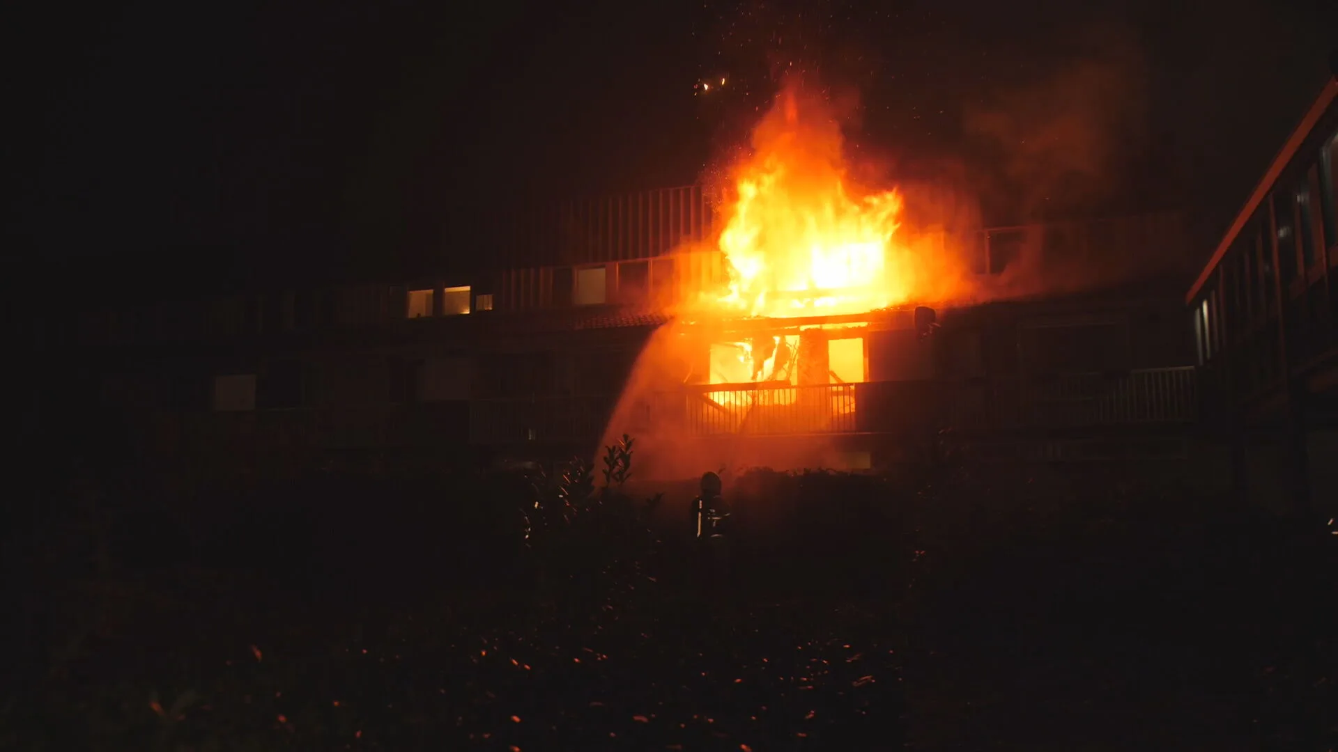 Dode bij felle brand in Puttense woning