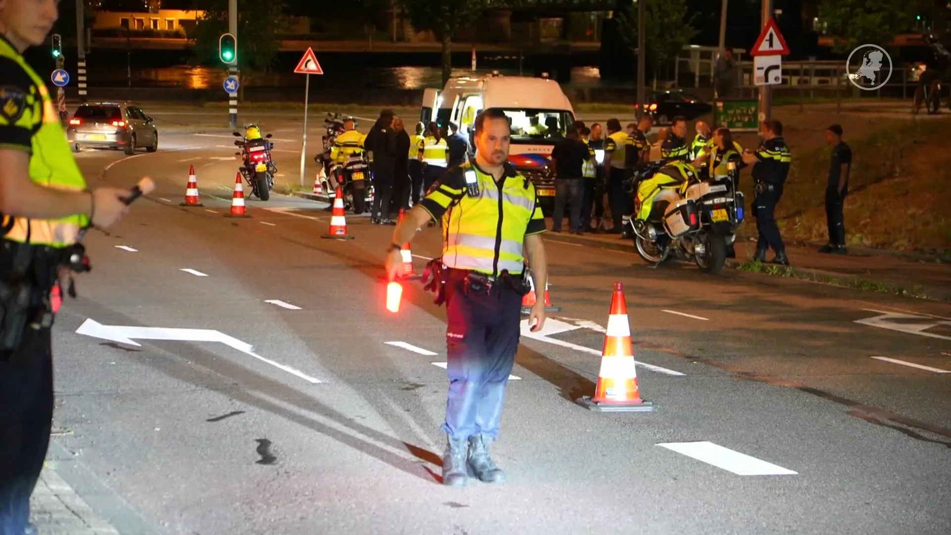Politie vordert zeventien rijbewijzen in na grote alcoholcontrole in Rotterdam