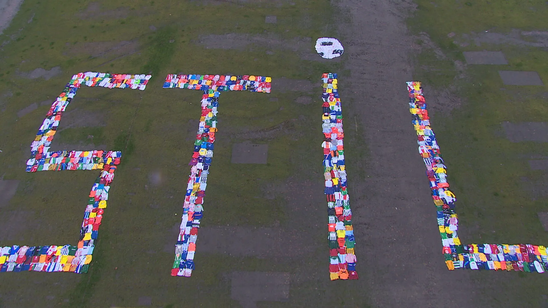 'STIL' op het Malieveld: amateurvoetballers willen weer voetballen
