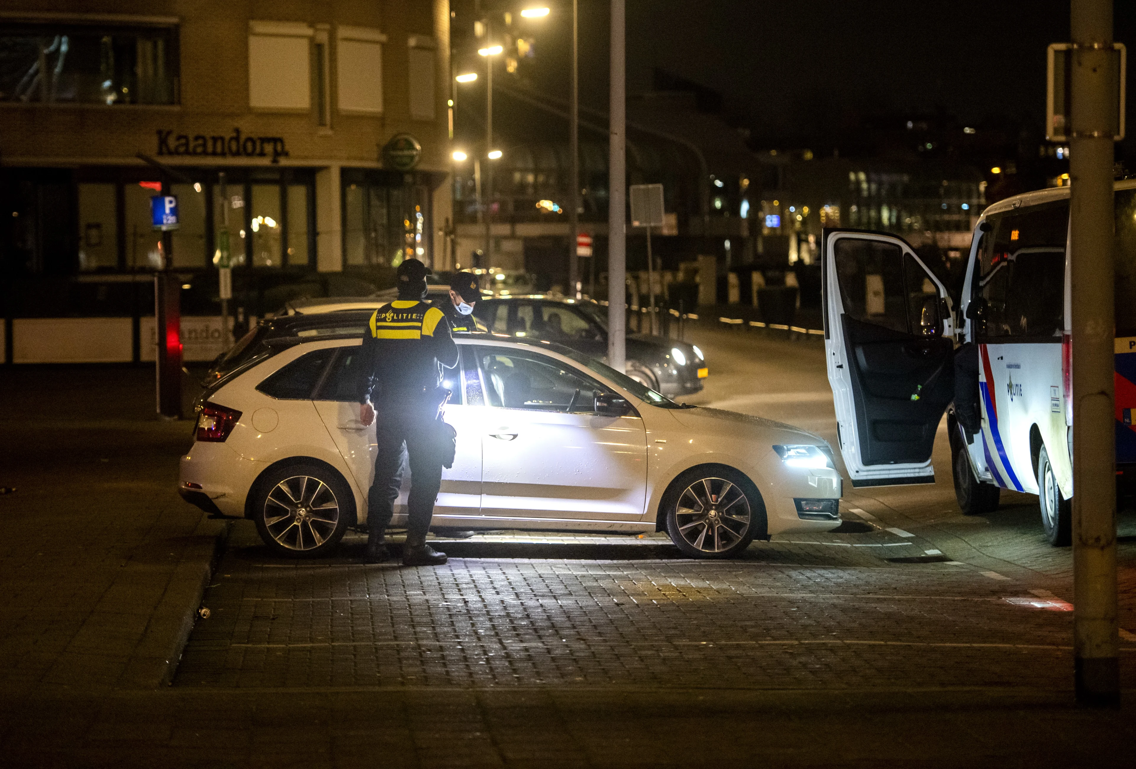 Man gered uit handen van ontvoerders dankzij avondklokcontrole