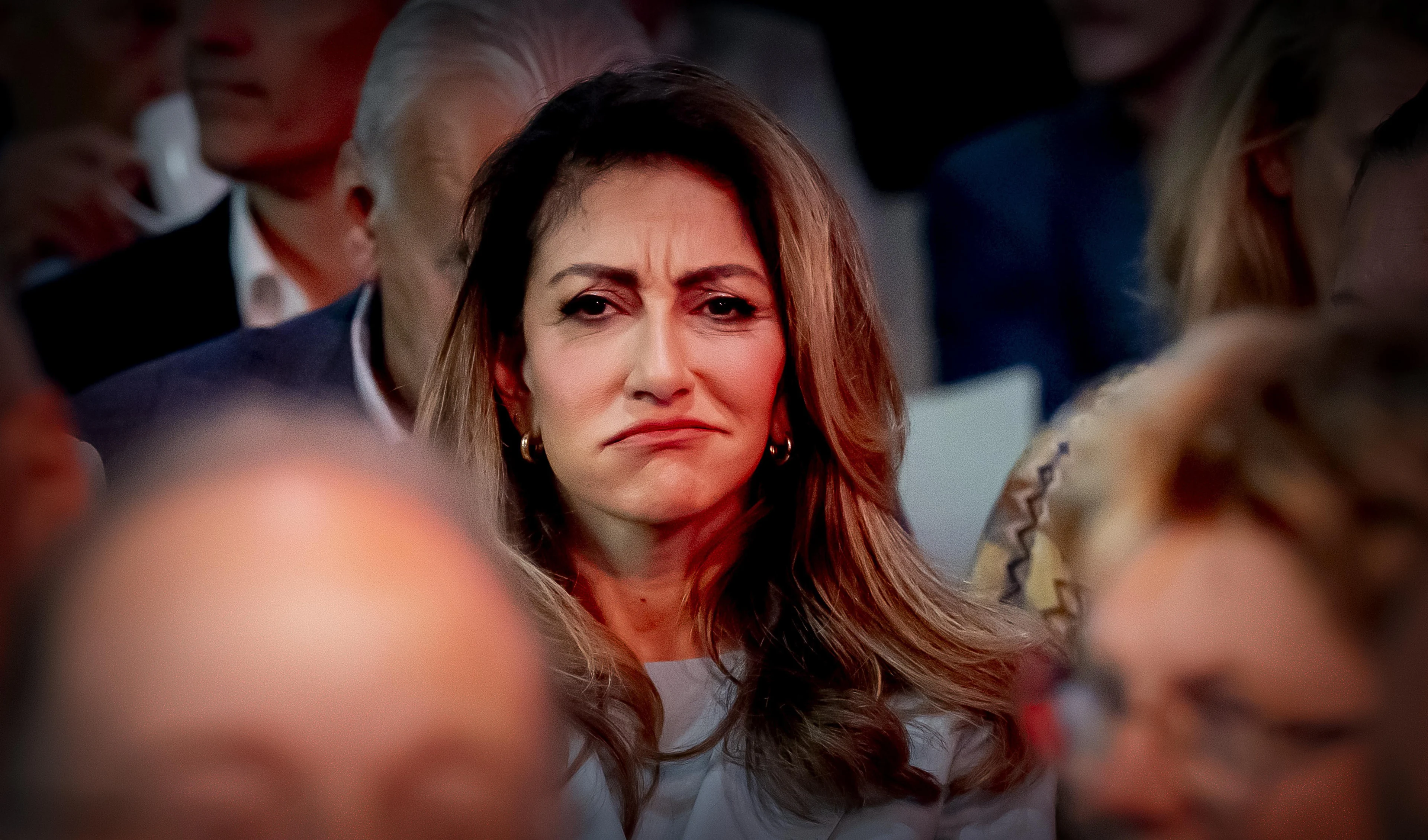 PVV blijft grootste in nieuwe peiling, VVD zakt verder weg