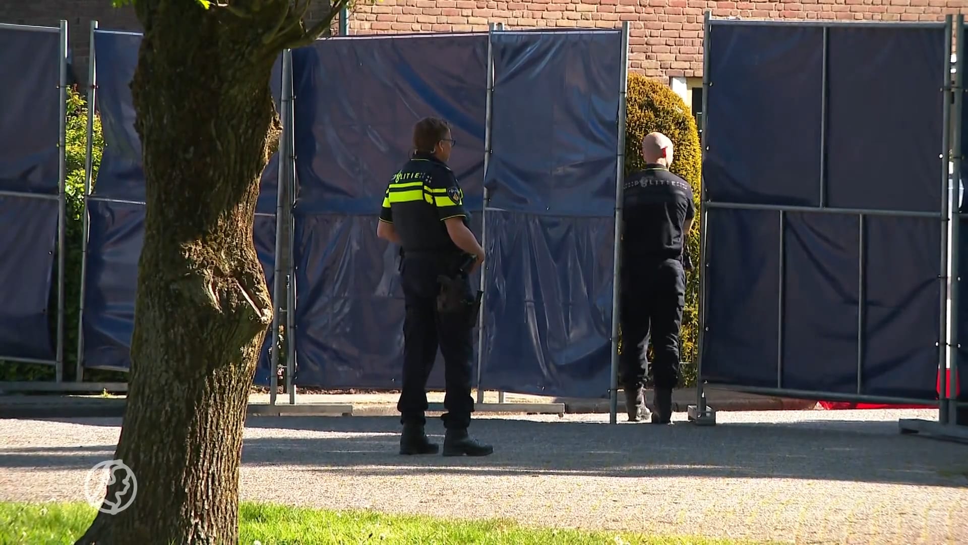 Politie gaat uit van misdrijf bij fatale brand Geldermalsen, man in zwarte Renault Mégane gezocht